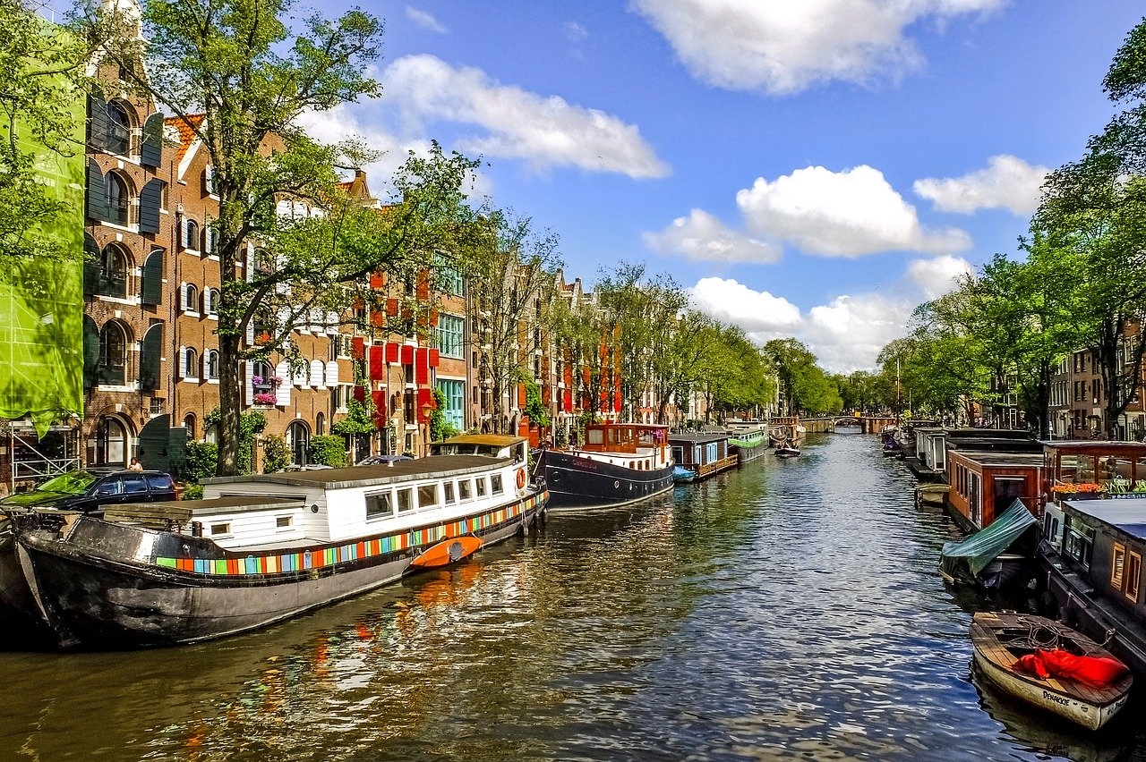 1280x860 Amsterdam wallpaper, Desktop