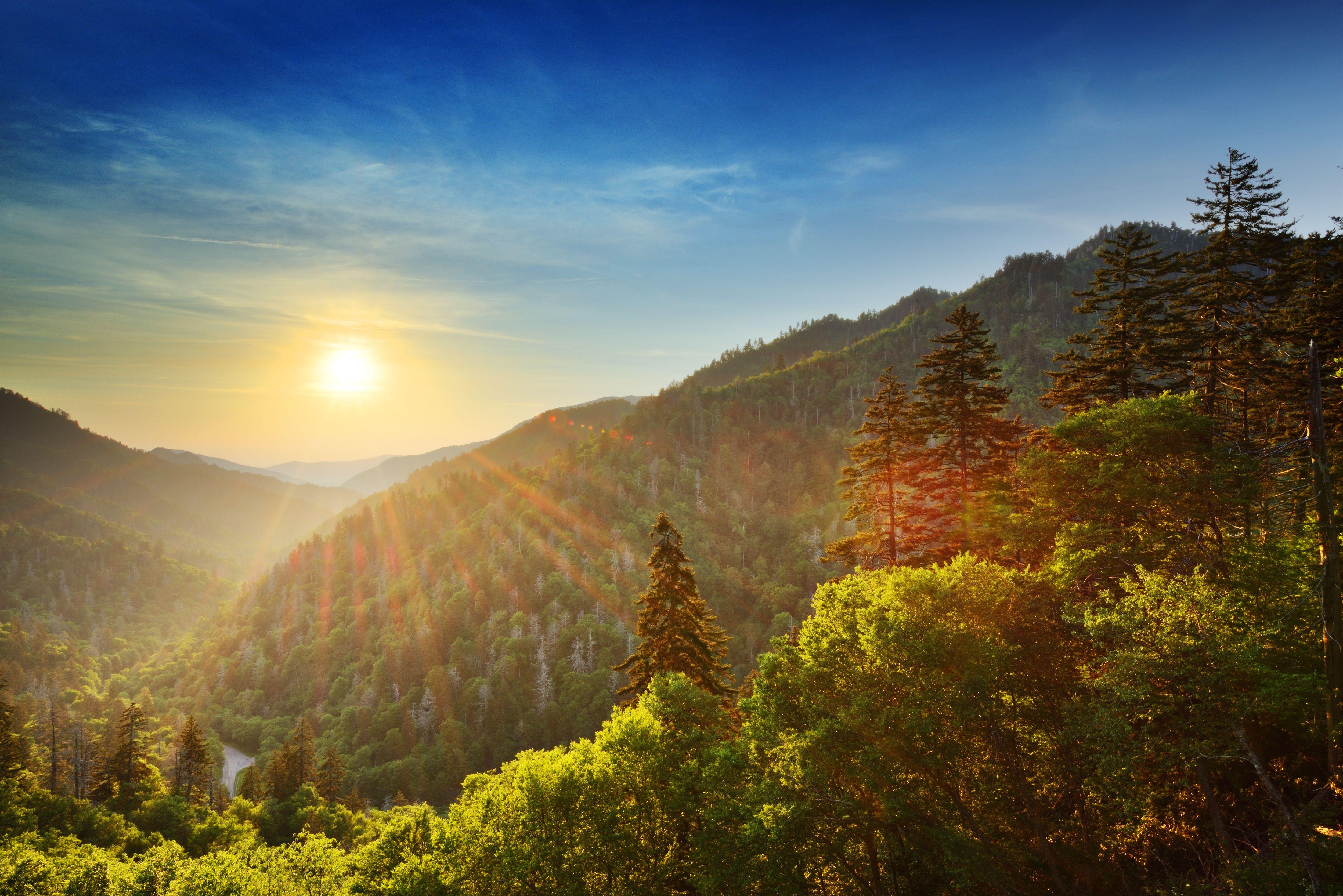 5000x3340 History of the Great Smoky Mountains in Gatlinburg, Desktop