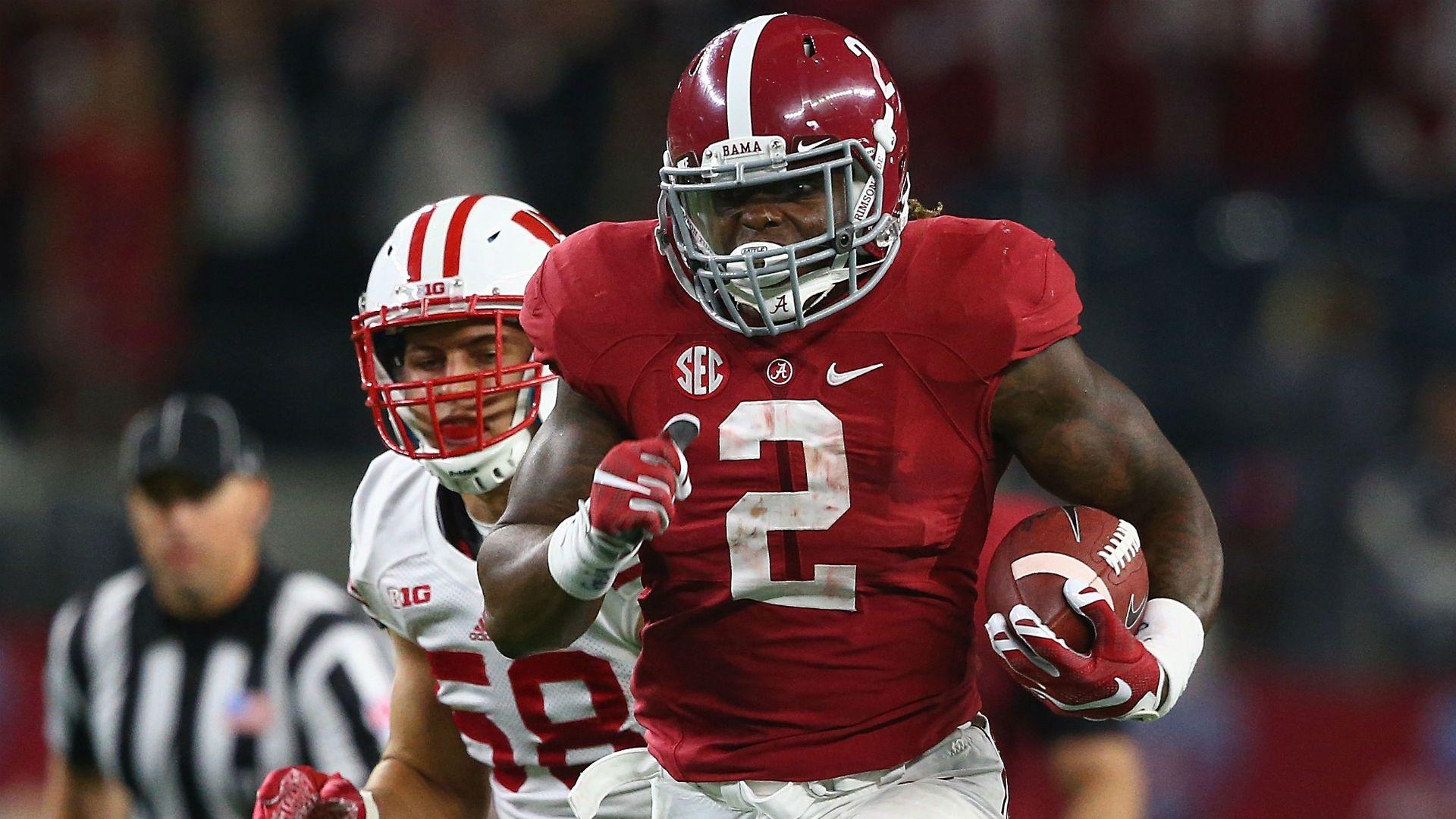 1920x1080 Alabama tops Wisconsin behind running back Derrick Henry. NCAA, Desktop