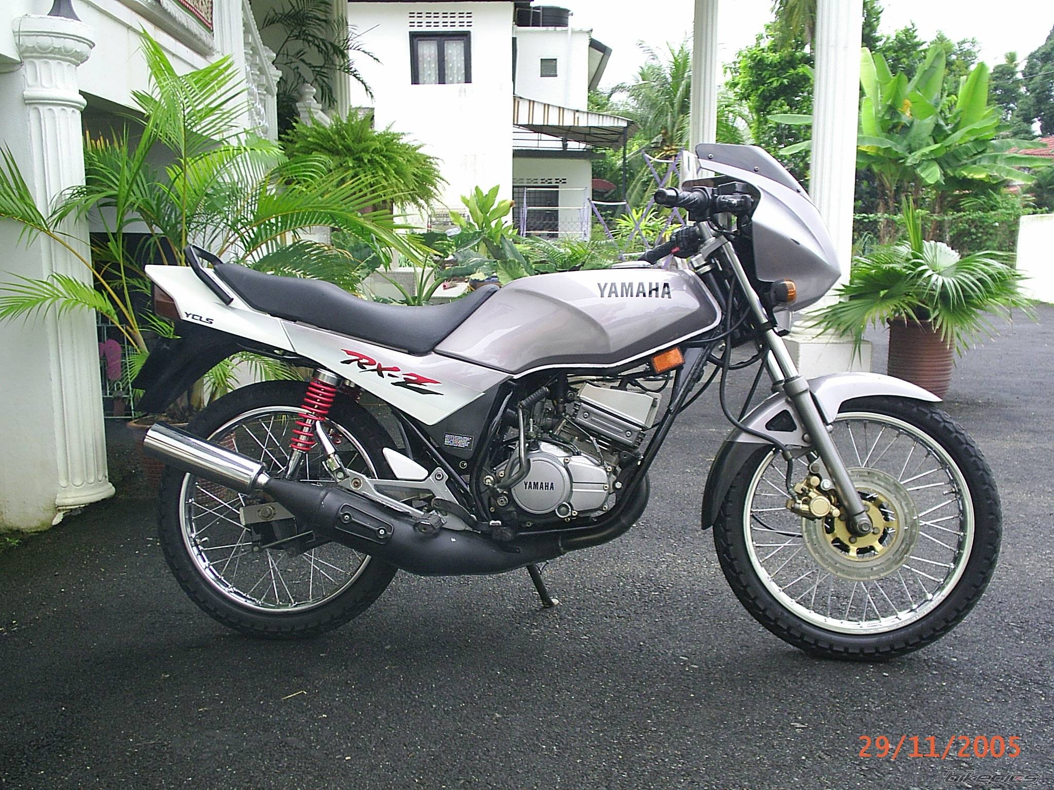 2050x1540 Yamaha RXZ 135, Desktop