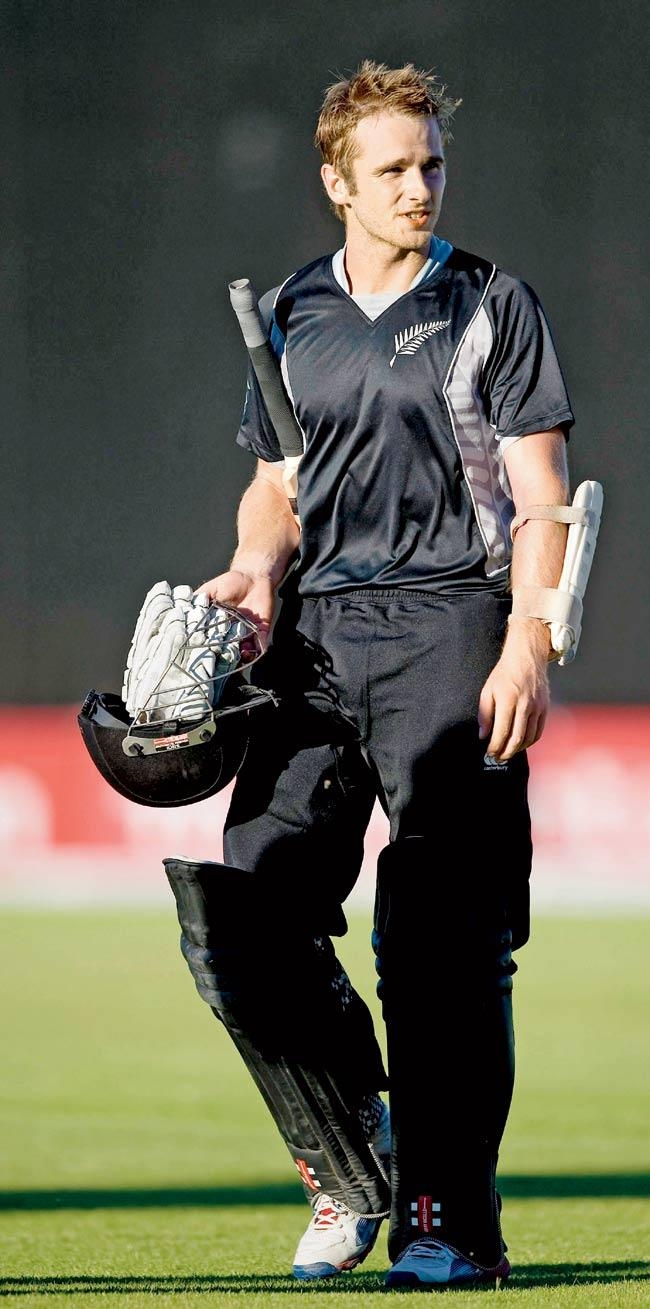 650x1310 Knights beat Cobras as Williamson scores CLT20's fastest ton, Phone