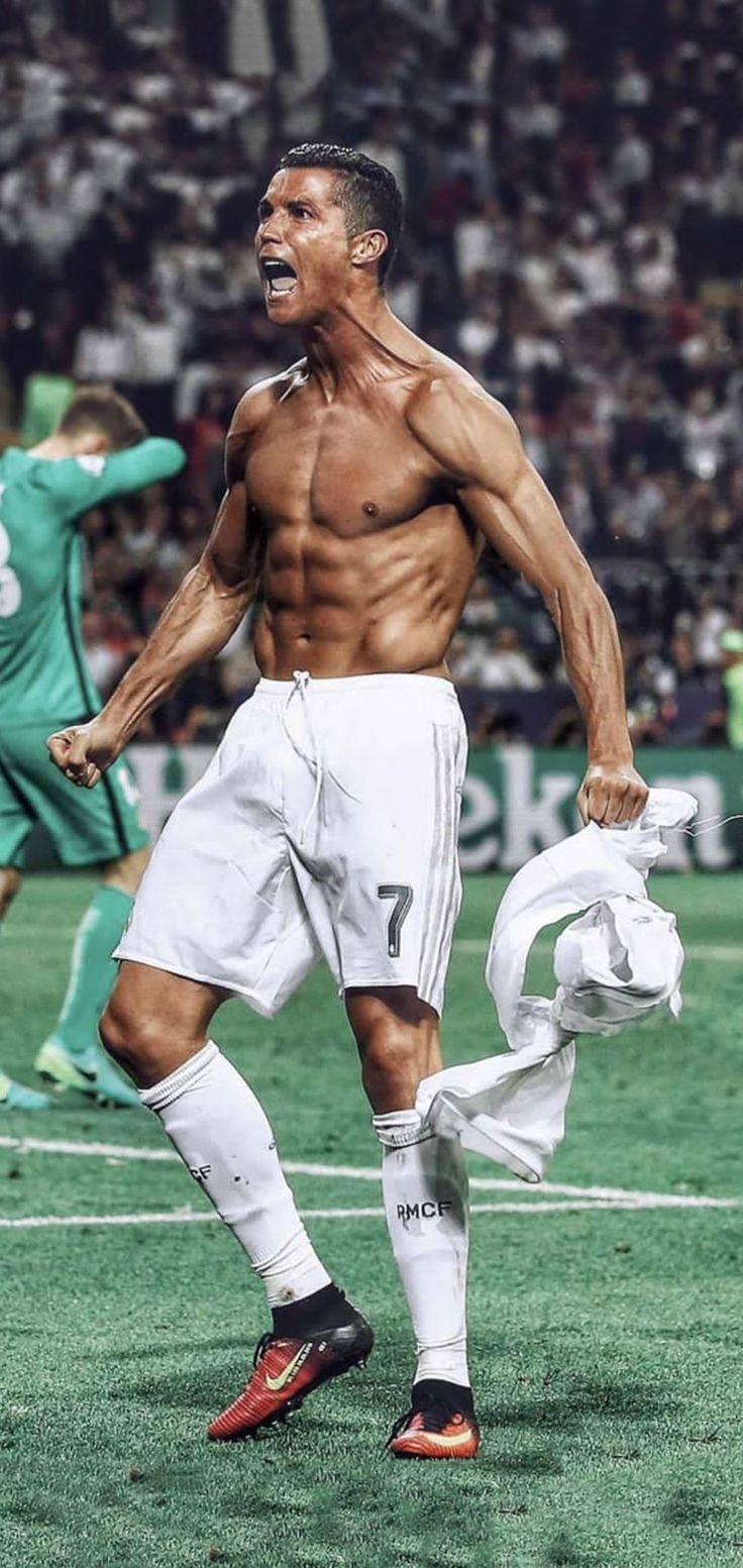 740x1560 Cristiano Ronaldo, Phone