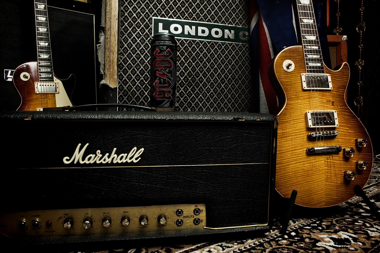 1600x1070 Guitar Amp Wallpaper, Desktop