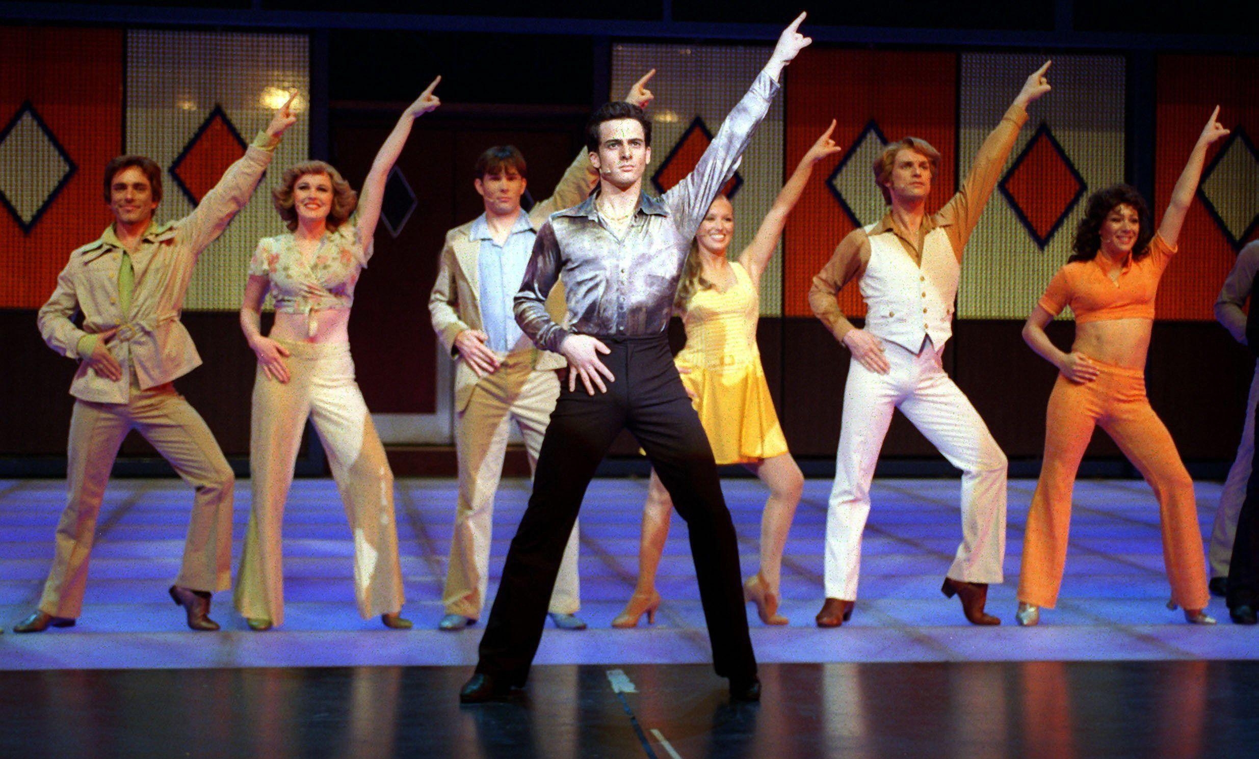 2470x1490 Saturday Night Fever John Travolta Dance, Desktop