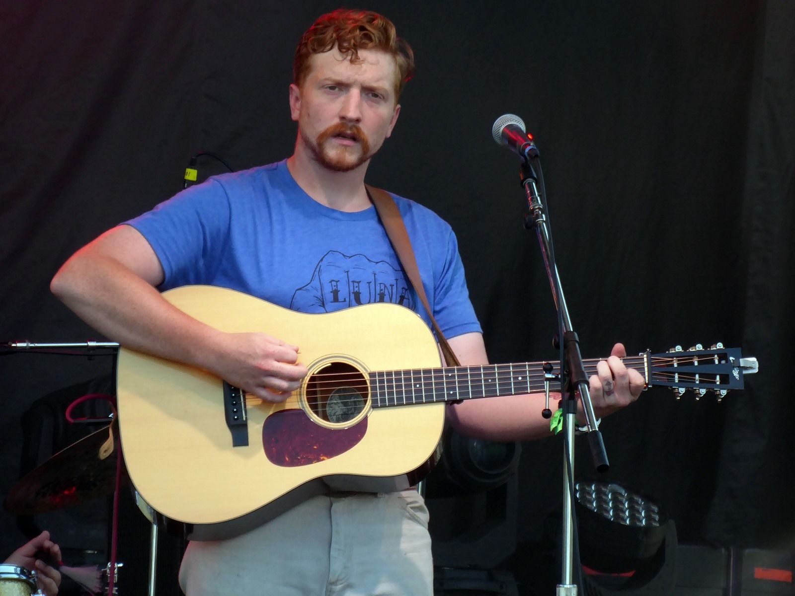 1600x1200 gr 2019 tyler childers, Desktop