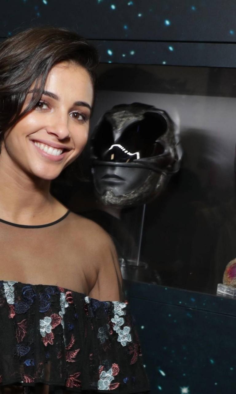 770x1280 Download  Naomi Scott, Smiling, Celebrity, Brown Hair, Phone