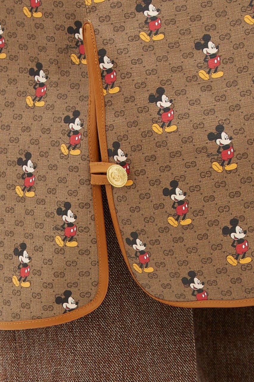 860x1280 Disney x Gucci Mickey Mouse Chinese New Year Collab, Phone