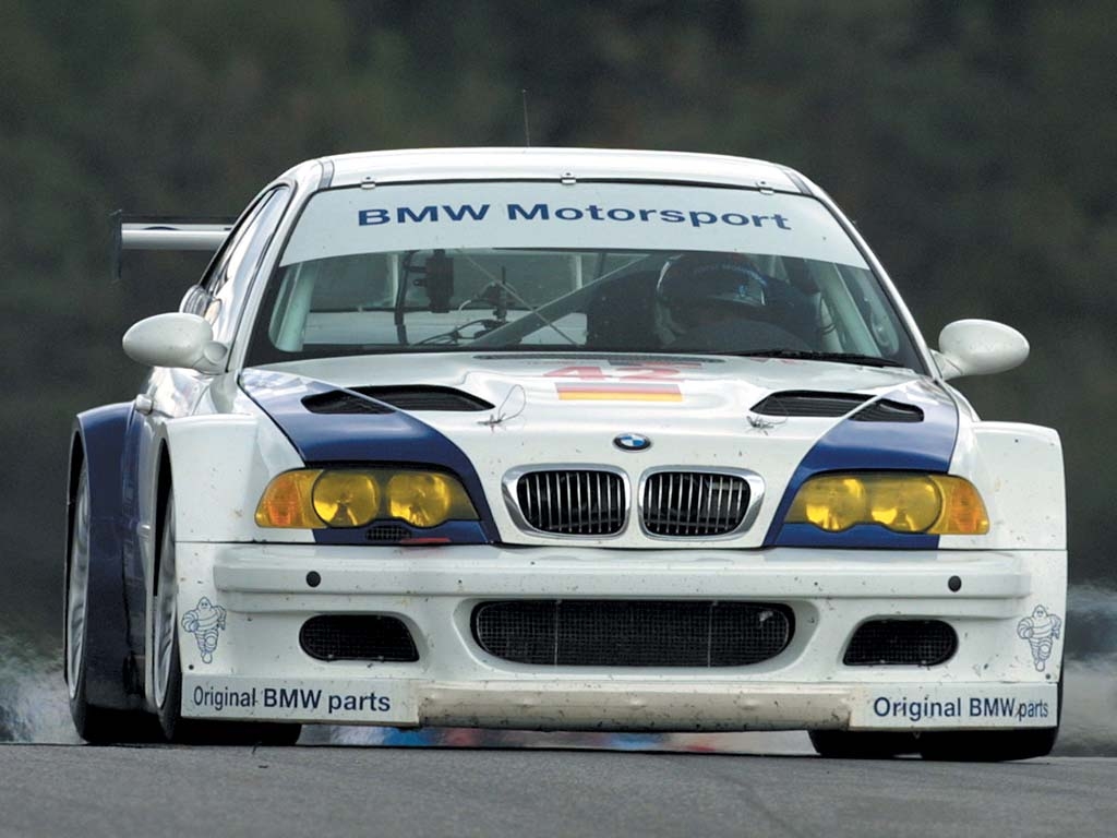 1030x770 BMW M3 GTR, Desktop