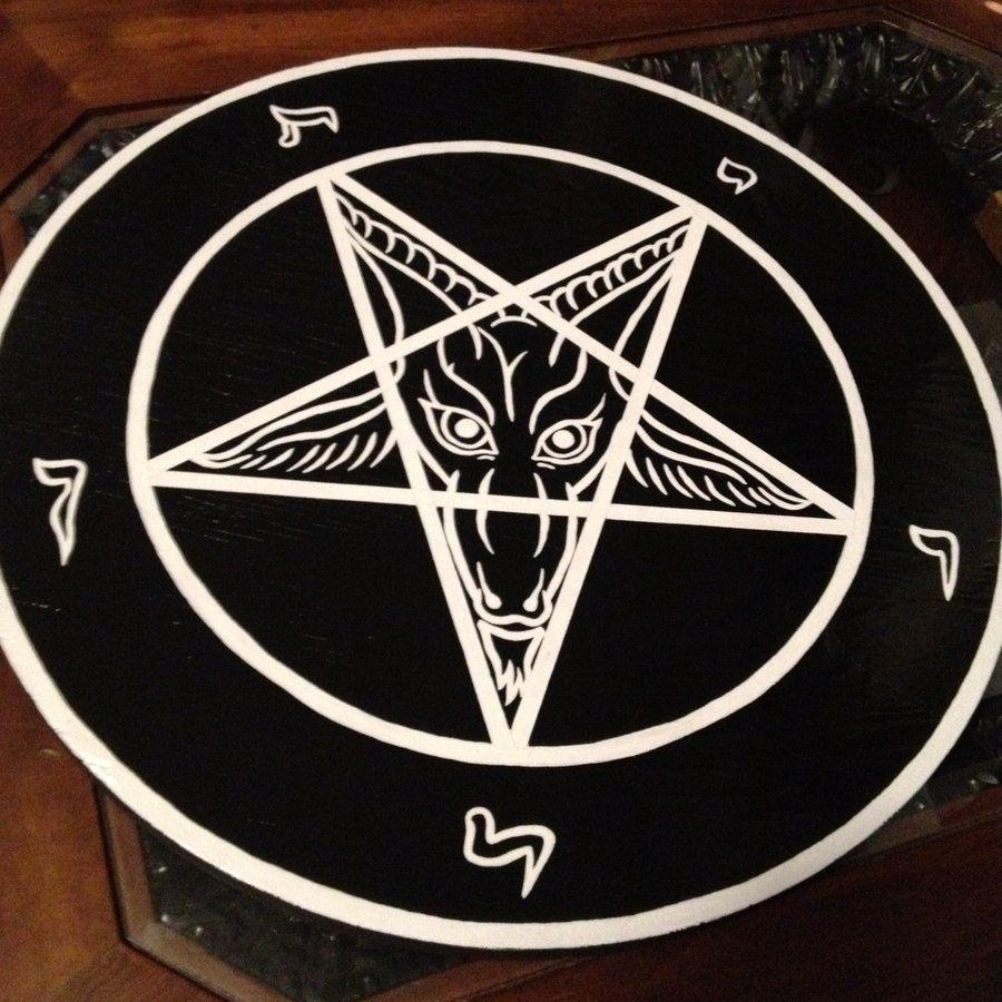 900x900 Sigil of Baphomet Plaque (Black and White) Hybrid, Phone