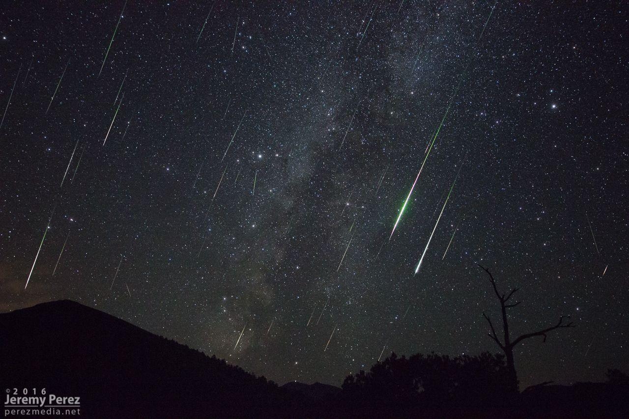 1280x860 Perseid Meteor Shower of Venus, Desktop