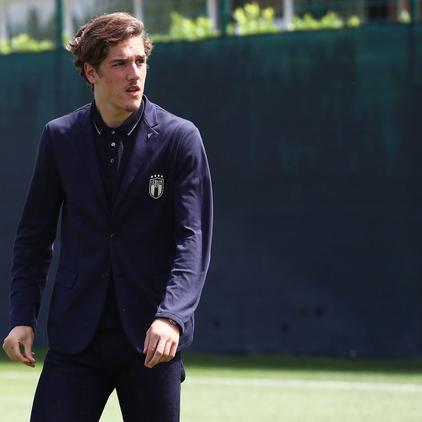 1400x1400 Report: Juventus' €35 million offer for Nicolo Zaniolo, Phone