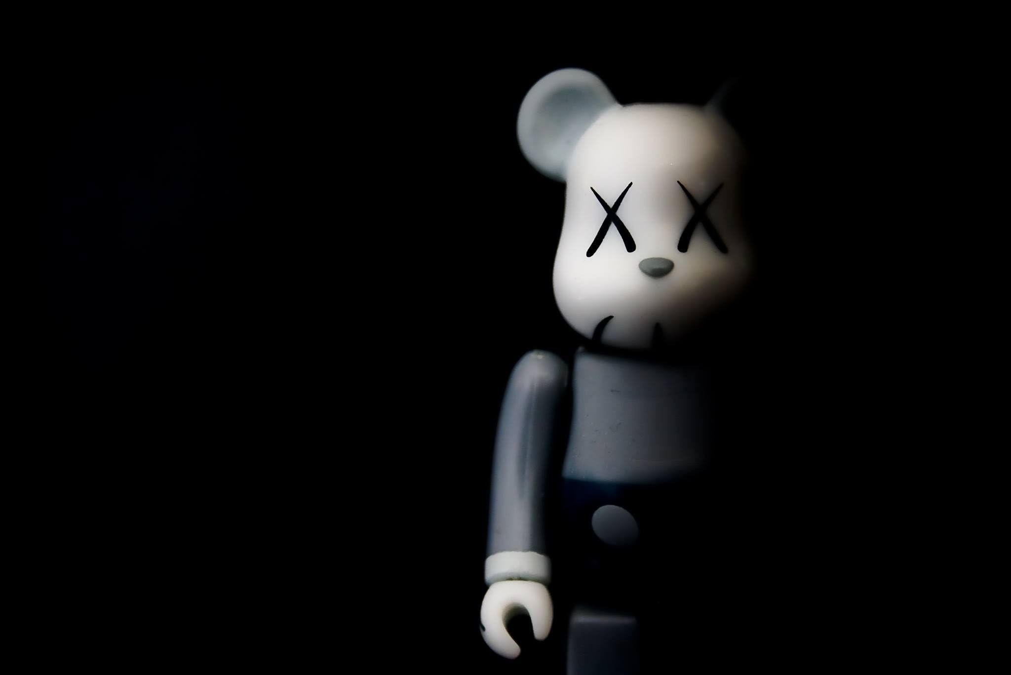 2050x1370 Kaws Full HD Wallpaper 4K, Desktop