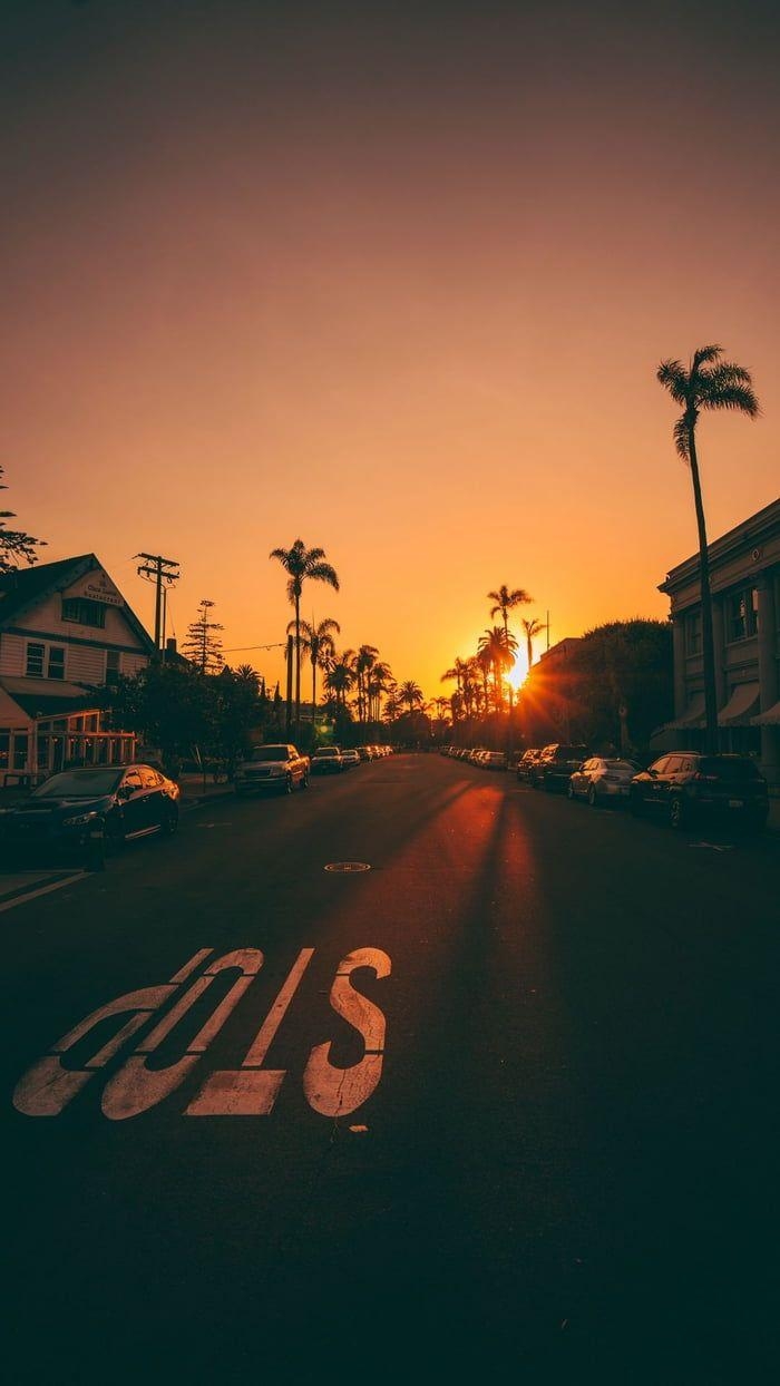 700x1250 Cali vibes. Aesthetic wallpaper, Sky aesthetic, Sunset wallpaper, Phone