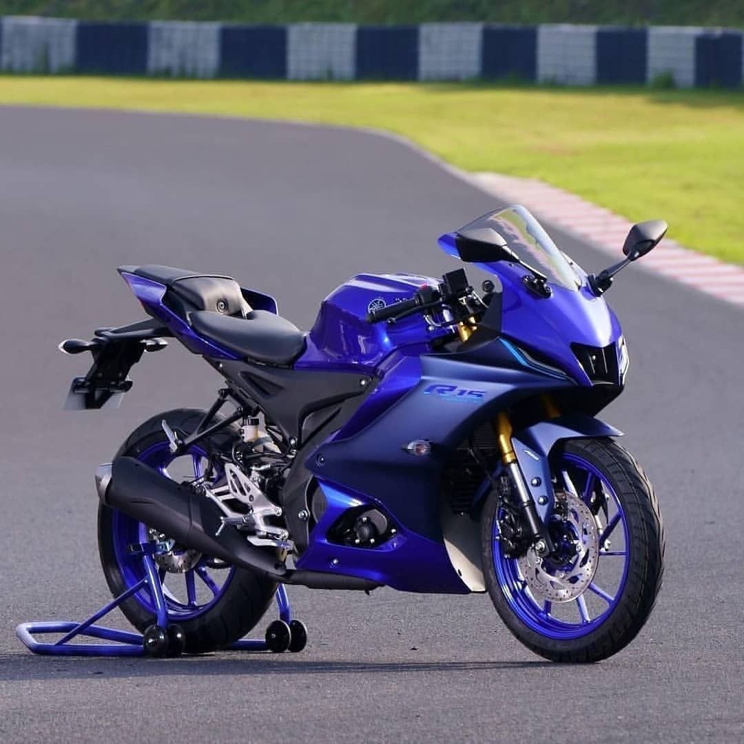 1080x1080 Yamaha R15 V4, Phone