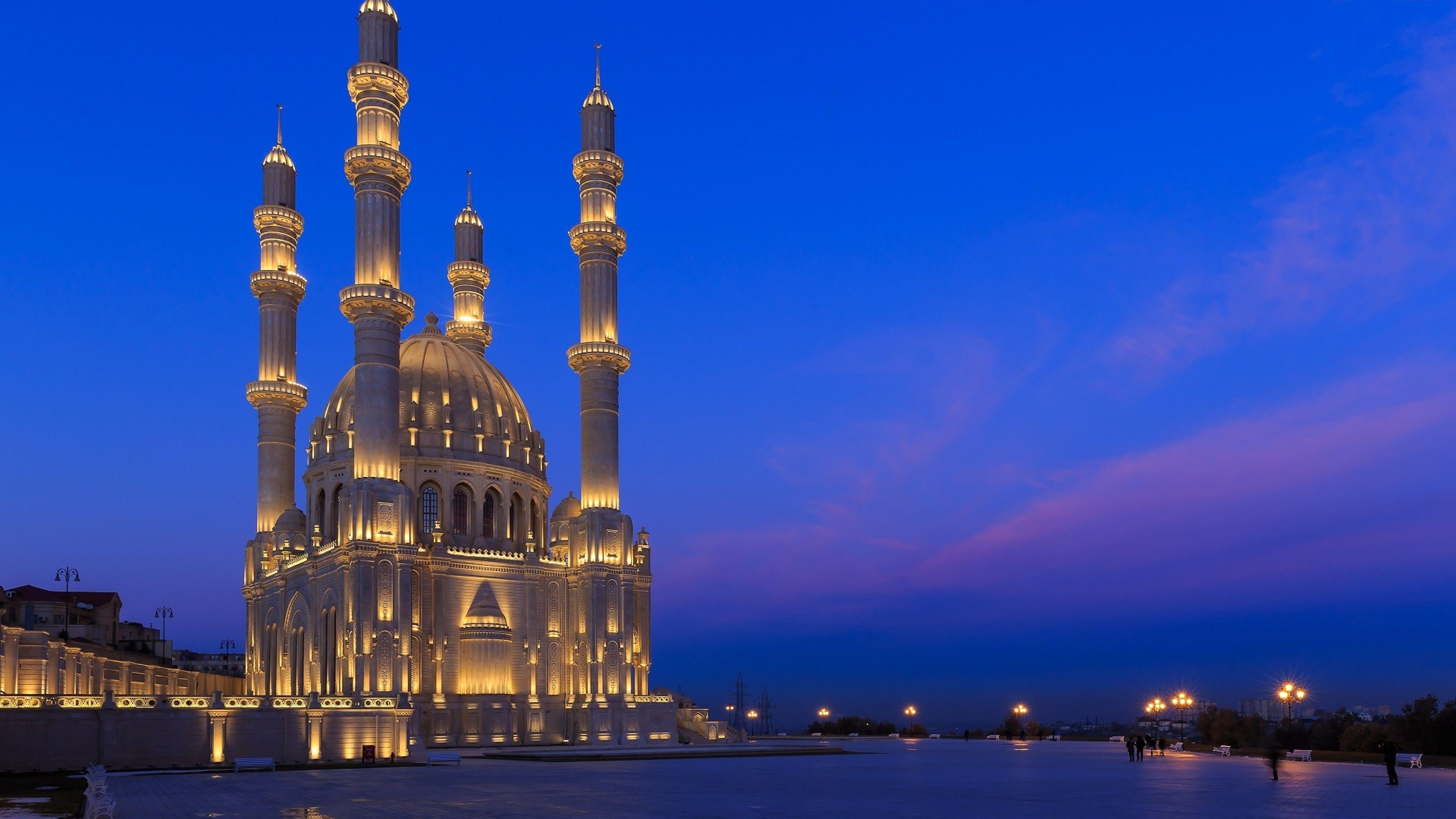 3840x2160 Download  Heydar Mosque, Azerbaijan Baku, Lights, Night, Desktop