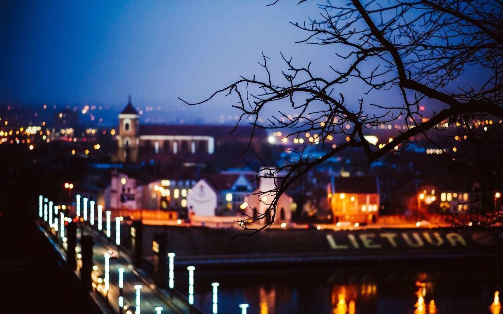 1680x1050 bridge, city night, kaunas, lietuva, lights, lithuania, Desktop