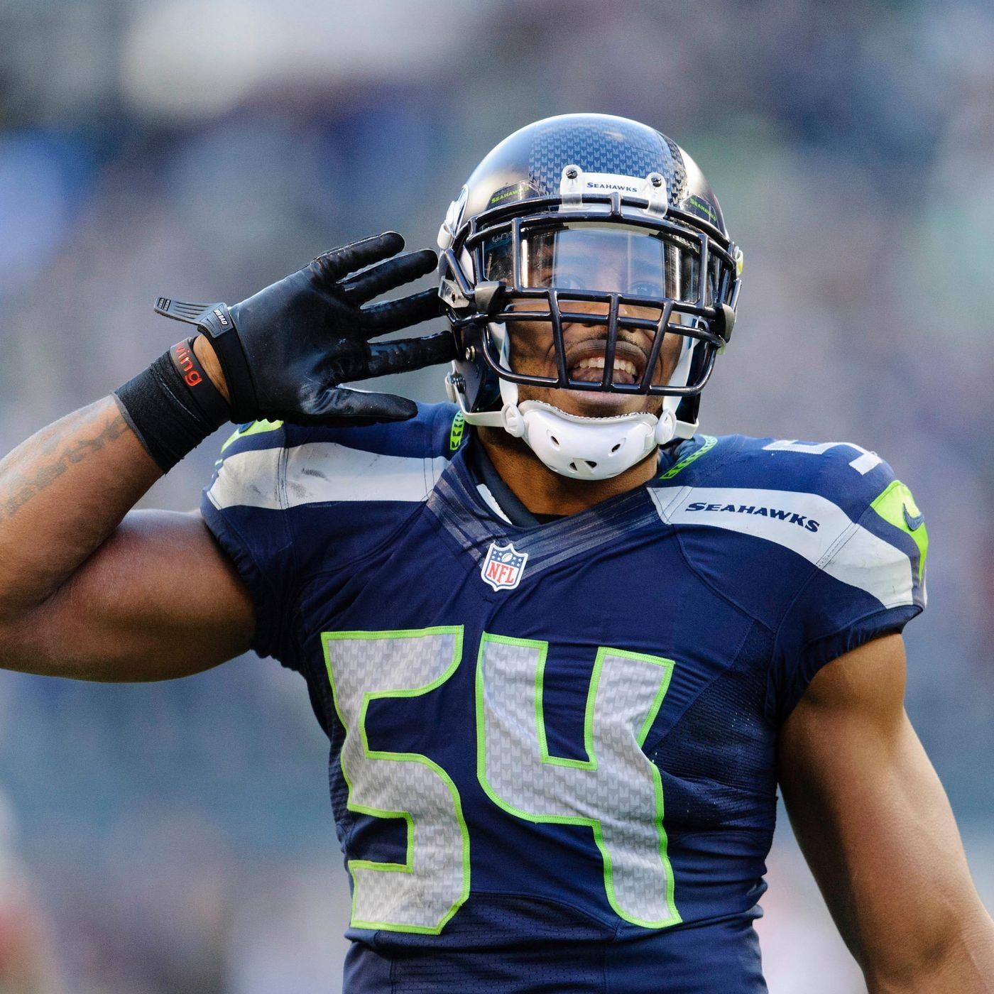 1400x1400 Bobby Wagner's contract sets the market for Lavonte David, Phone