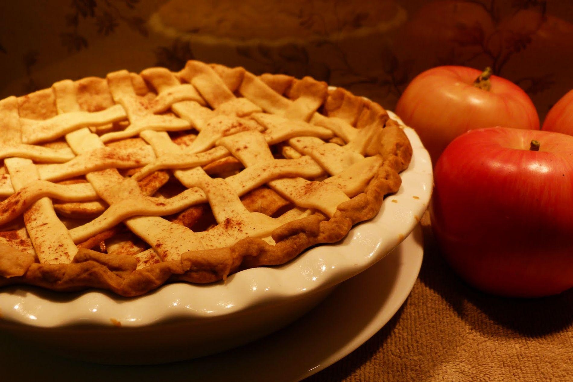 1900x1270 Apple Pie Wallpaper High Quality, Desktop