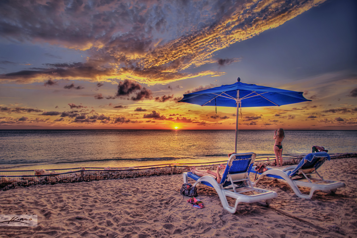 1200x800 Sunset at Curacao Island Beach. HDR, Desktop