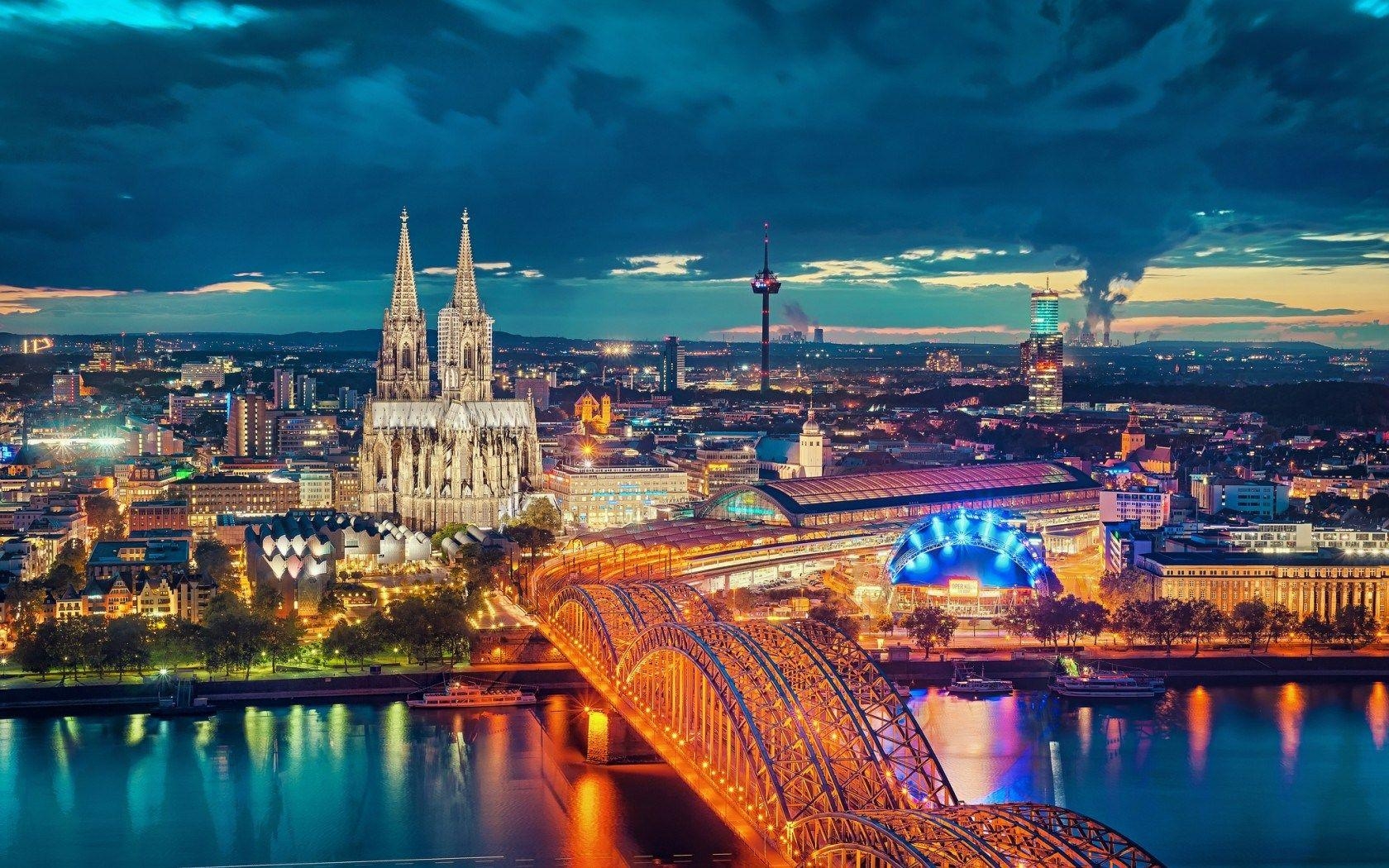 1680x1050 Cologne Cathedral Wallpaper, Desktop