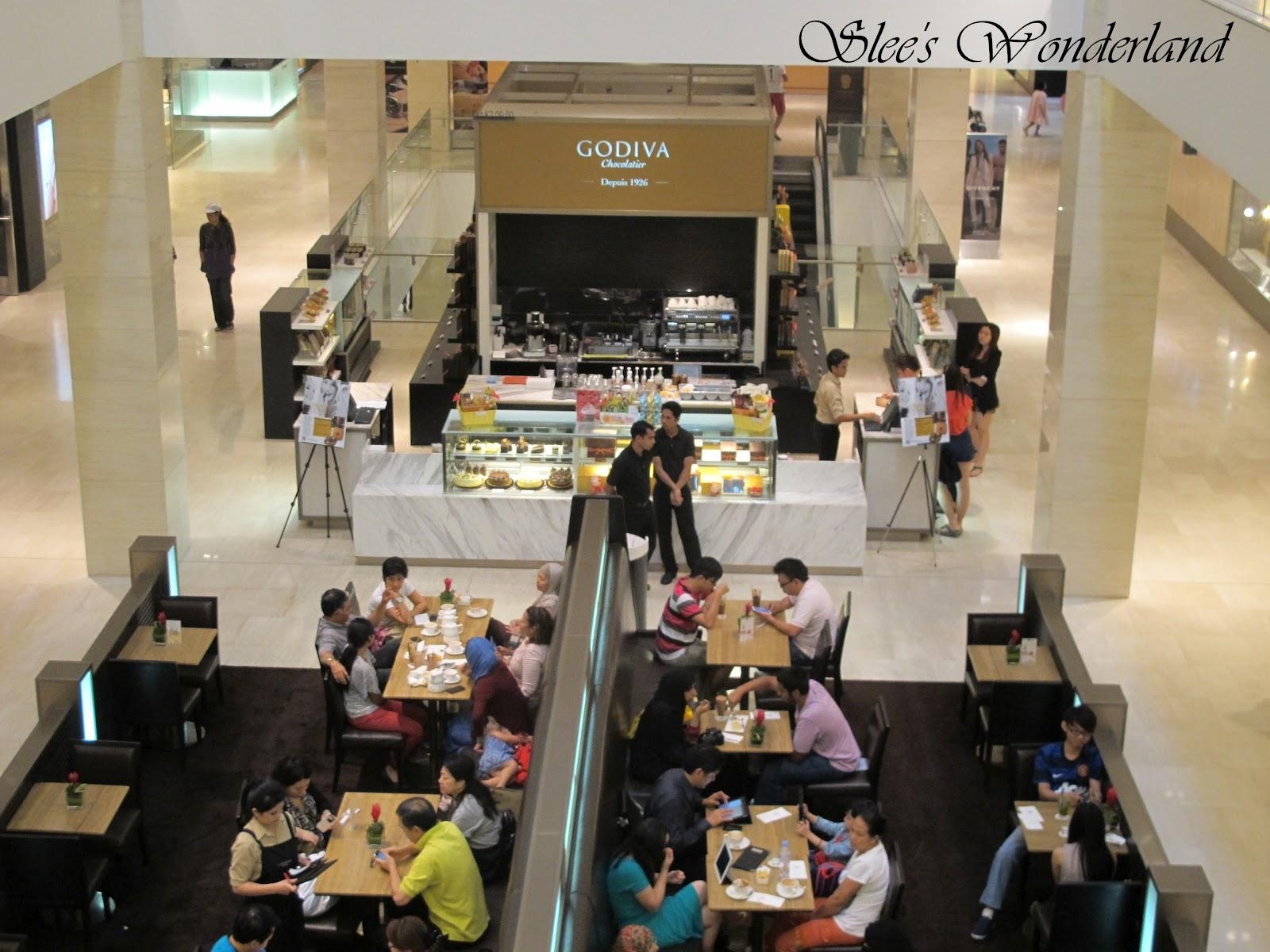 1600x1200 Slee's Wonderland: Godiva cafe, Desktop