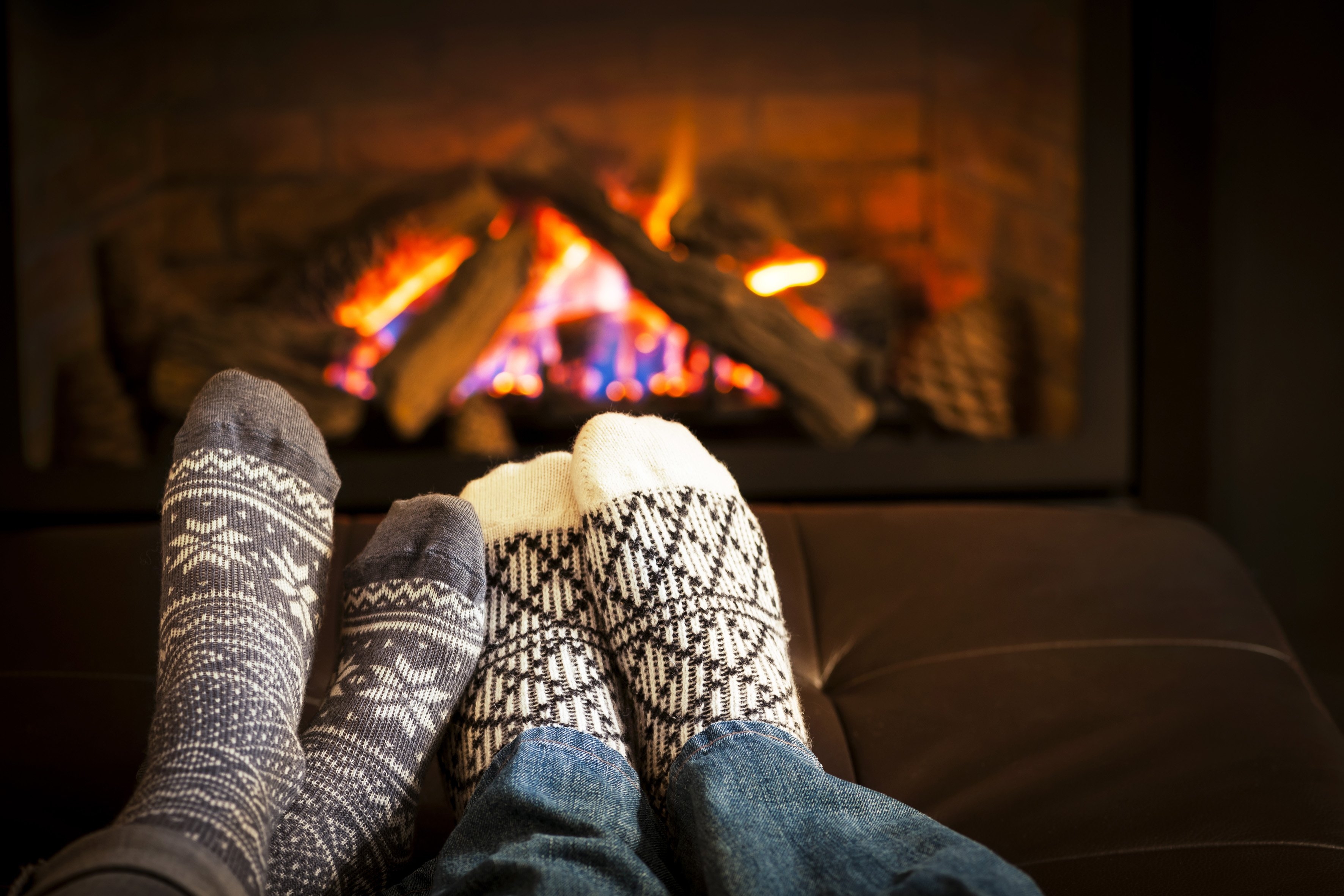 3550x2370 Cozy Winter Fireplace Knitted Socks Desktop Wallpaper, Desktop