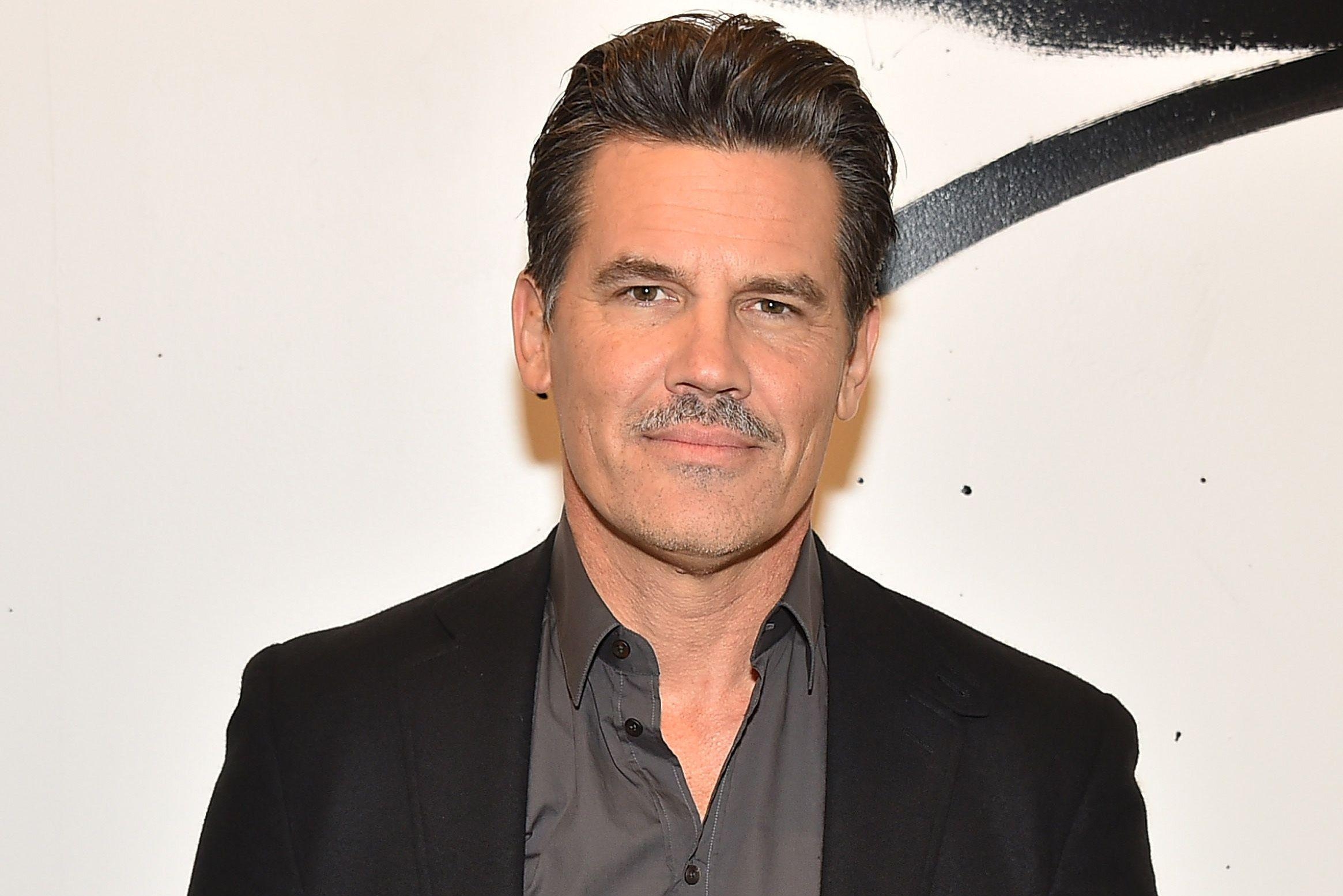 2330x1560 Josh Brolin Wallpaper Image Photo Picture Background, Desktop