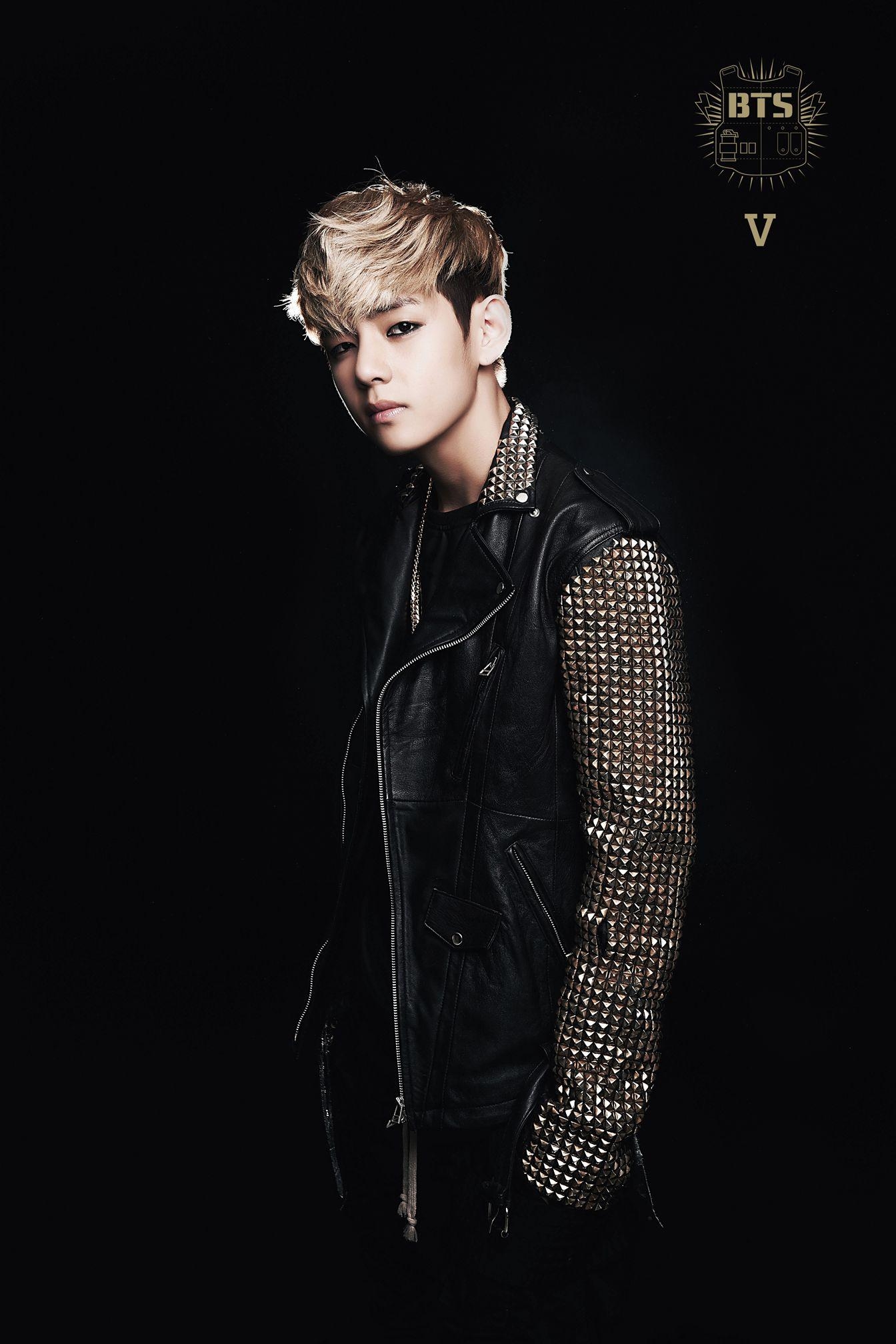 1350x2020 V (Kim Taehyung) Android IPhone Wallpaper KPOP Image Board, Phone