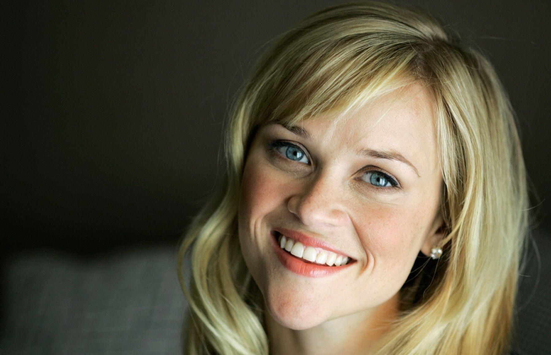 1800x1160 Reese Witherspoon HD Wallpaper for desktop download, Desktop