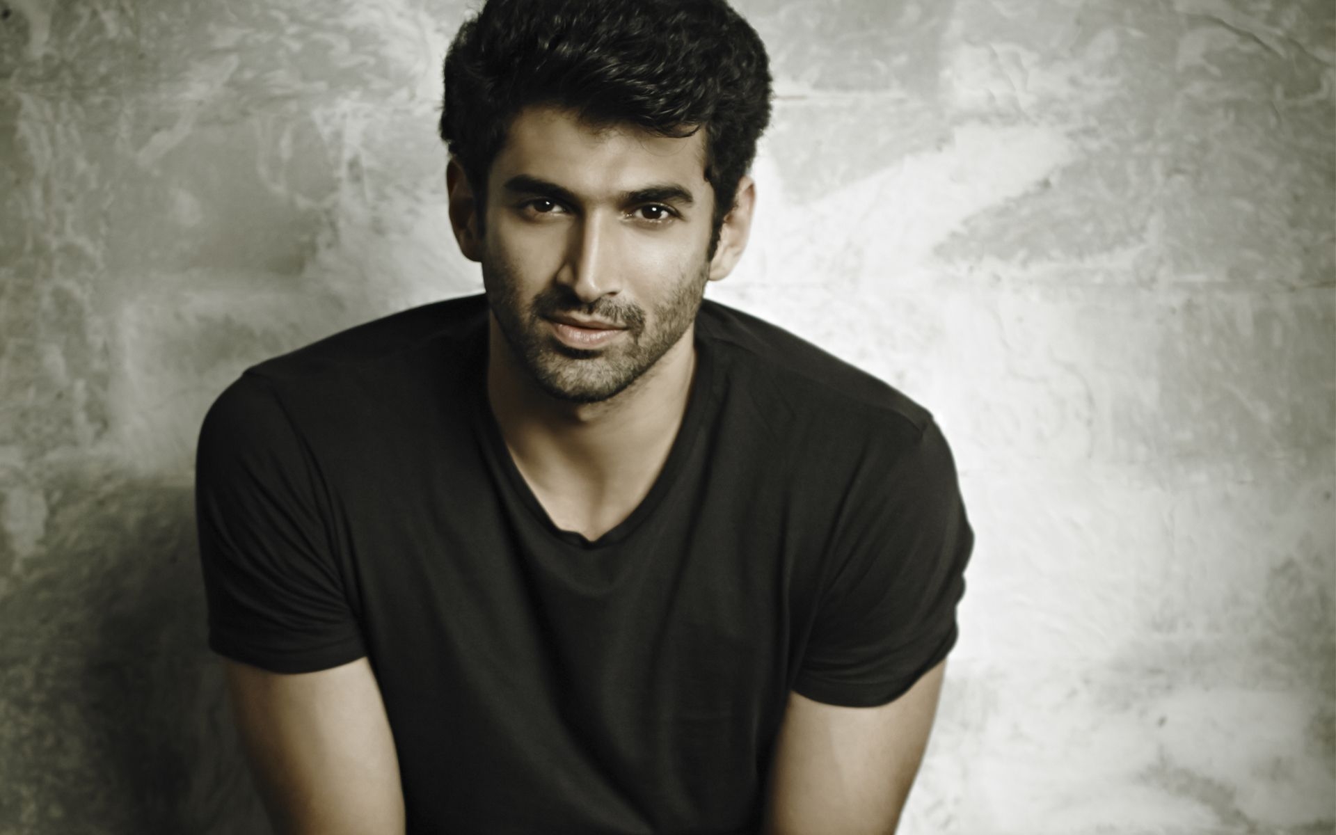 1920x1200 Bollywod Actor aditya roy kapoor latest wallpaper in full HD 1080p, Desktop