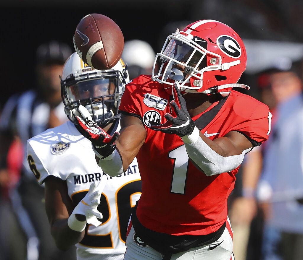 1030x880 Watch Georgia's George Pickens of Hoover lay out for incredible catch, Desktop