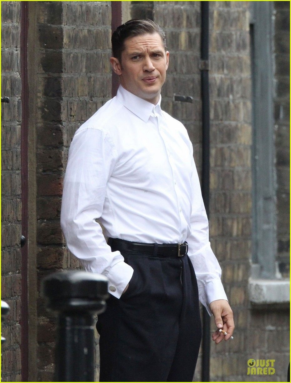 930x1230 Tom Hardy Gets Really Serious For 'Legend'! Hardy Photo, Phone