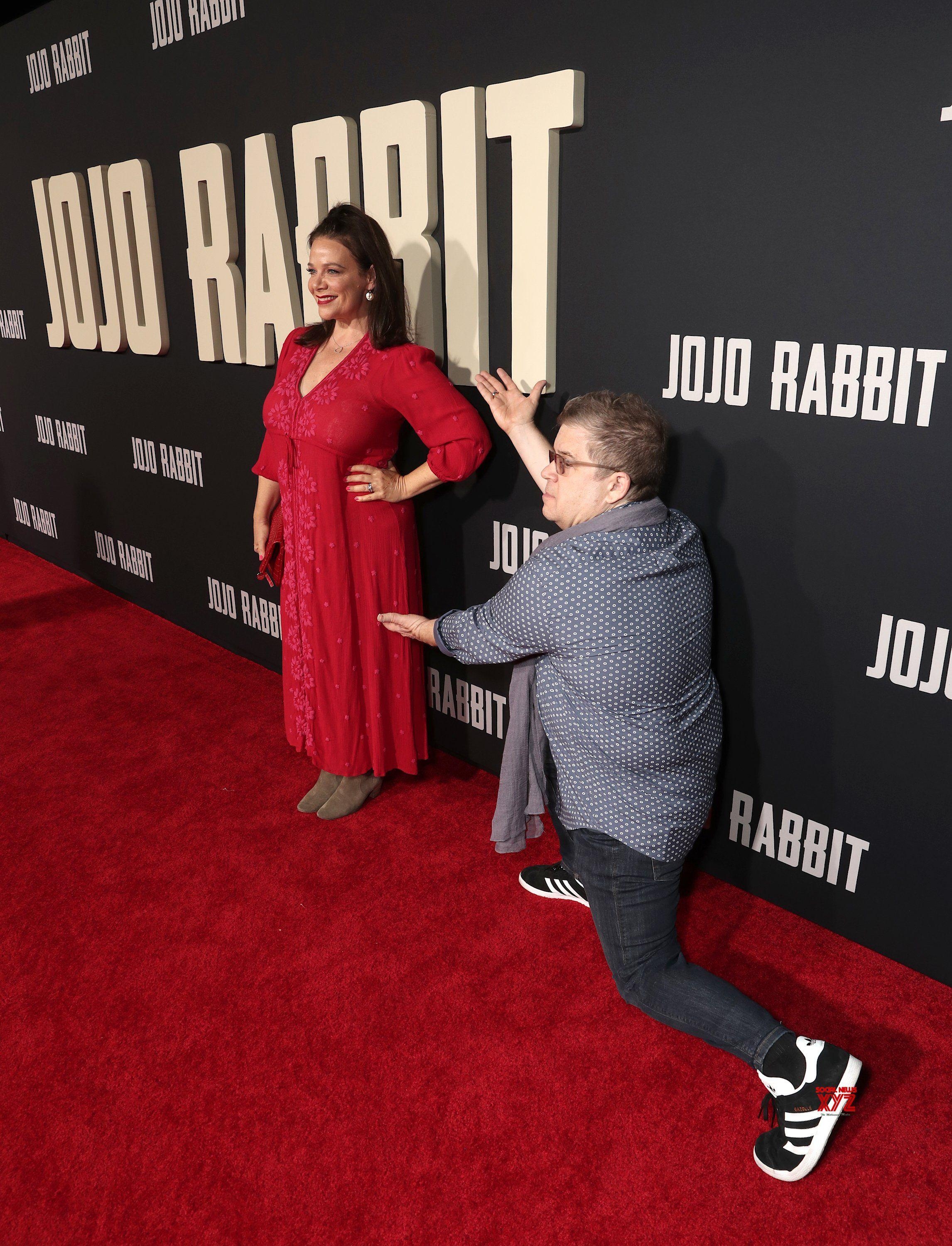 2300x3000 Jojo Rabbit Movie LA Premiere HD Gallery Set 2. Social News, Phone