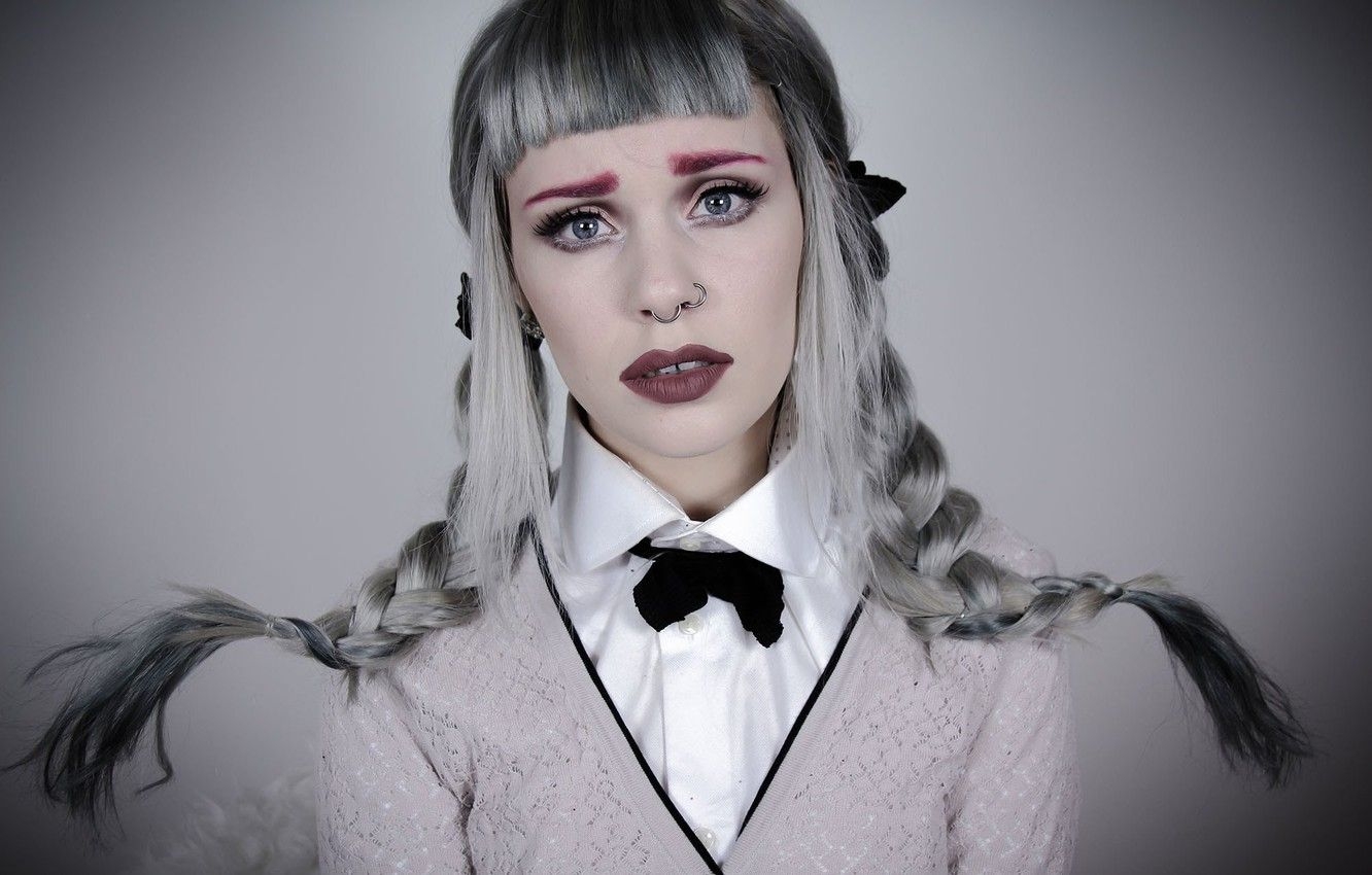 1340x850 Wallpaper singer, Melanie Martinez, melanie martinez image, Desktop