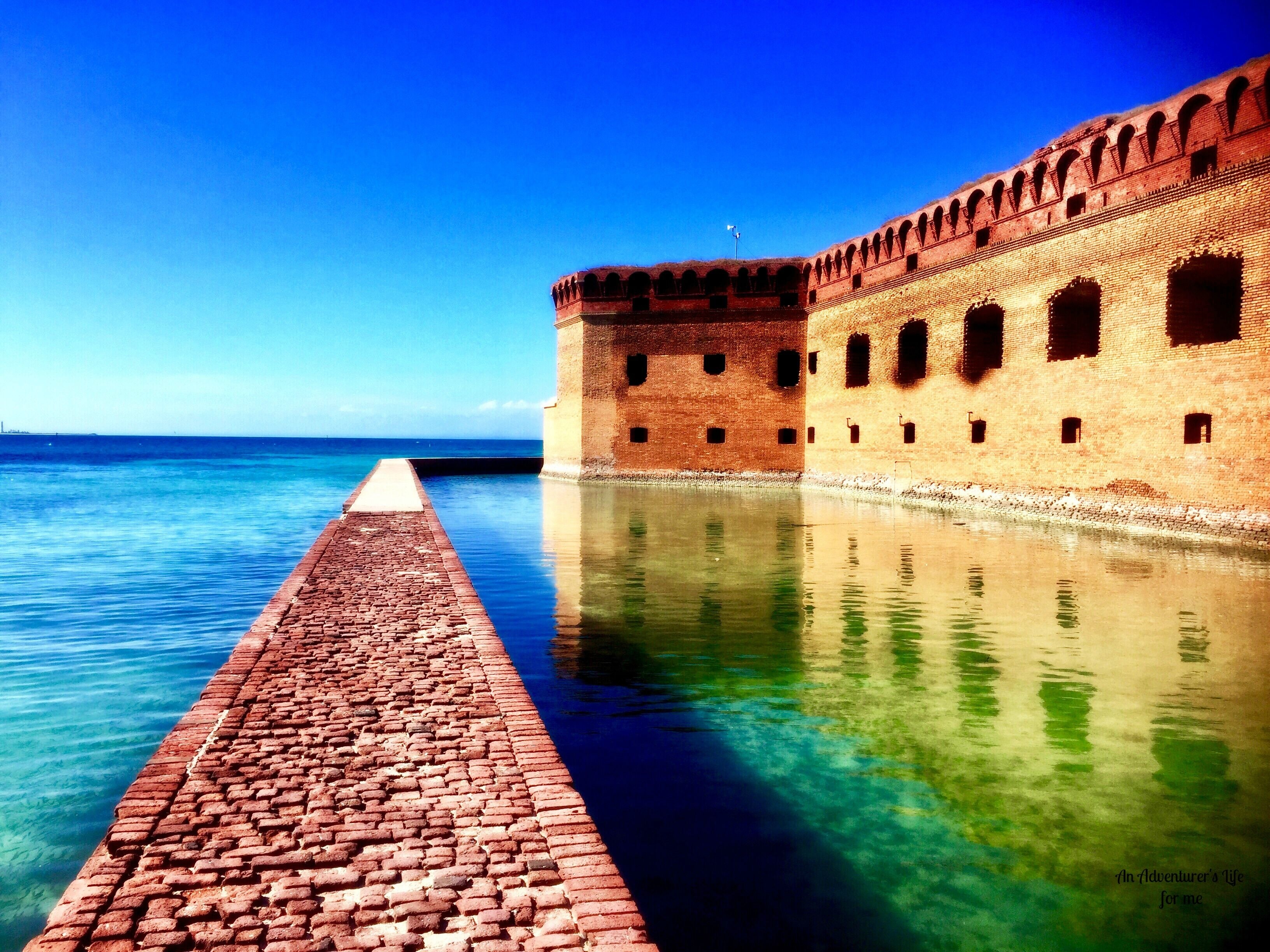 3270x2450 Exploring Dry Tortugas National Park Adventurer's Life for Me, Desktop