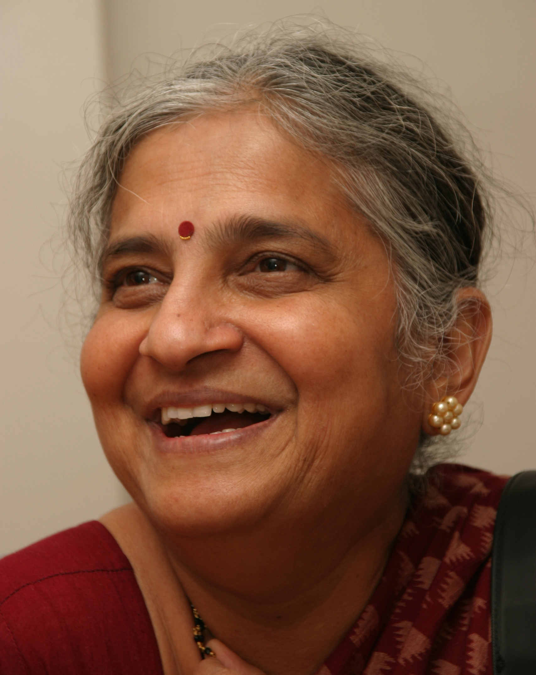 1710x2150 Sudha Murthy Fan Photo. Sudha Murthy Picture, Image, Phone