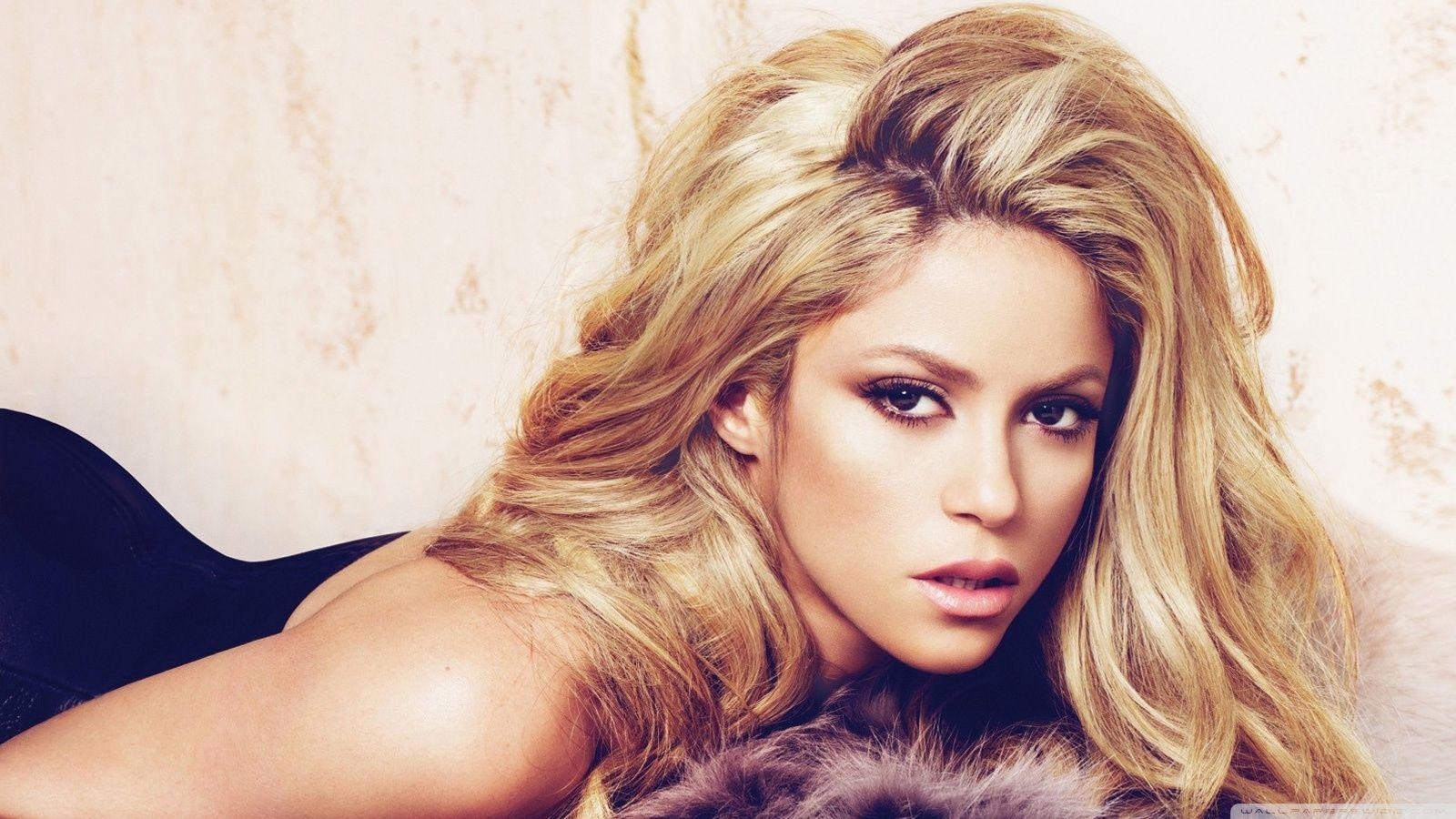 1600x900 Shakira 2010 ❤ 4K HD Desktop Wallpaper for 4K Ultra HD TV • Wide, Desktop