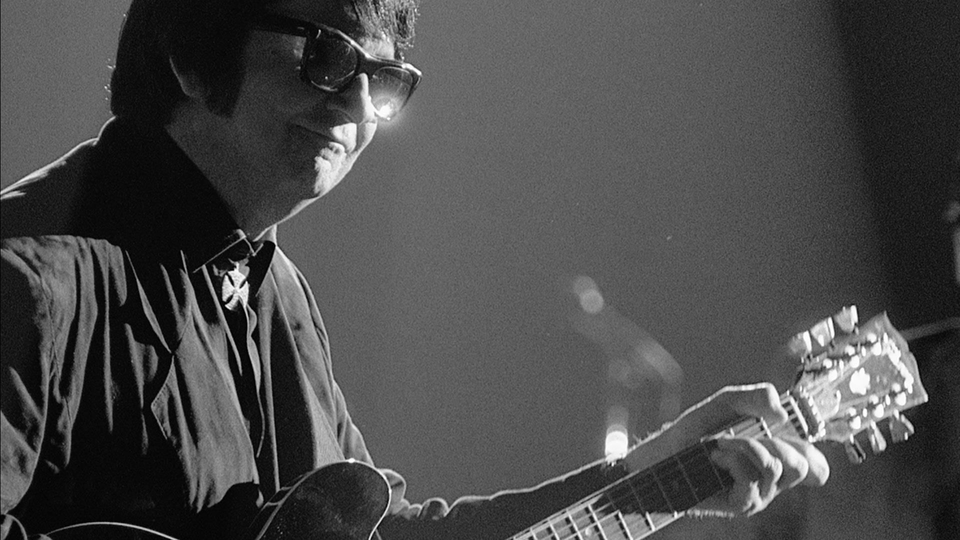 1920x1080 Roy Orbison: Black & White Night 30, Desktop