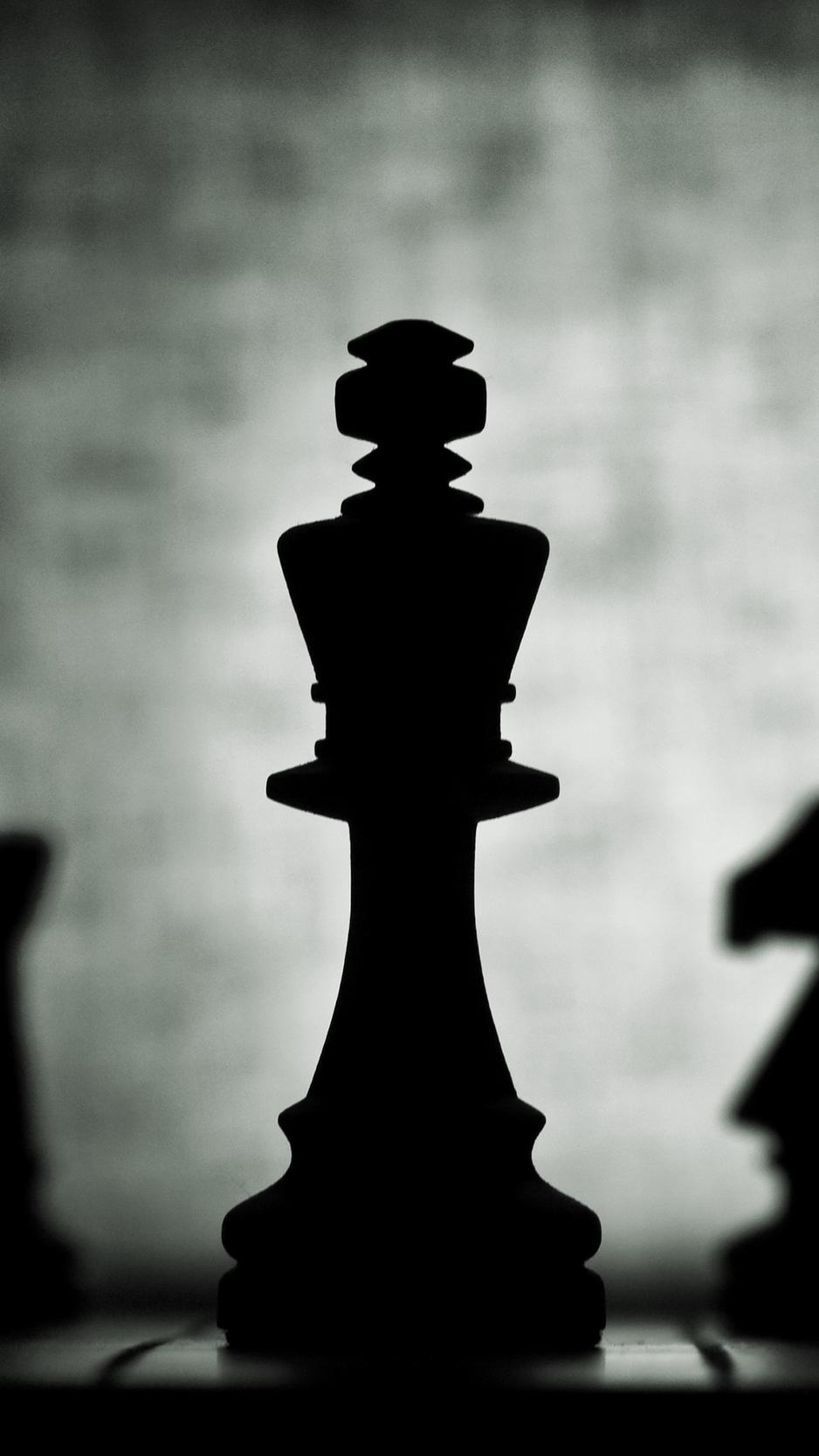 940x1670 Download wallpaper  chess, figures, dark, game, king, Phone