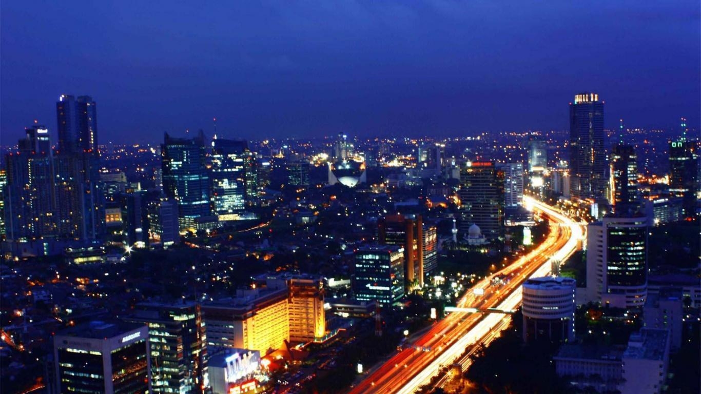 1370x770 Wallpaper Girl Skyline Jakarta Picture Store, Desktop