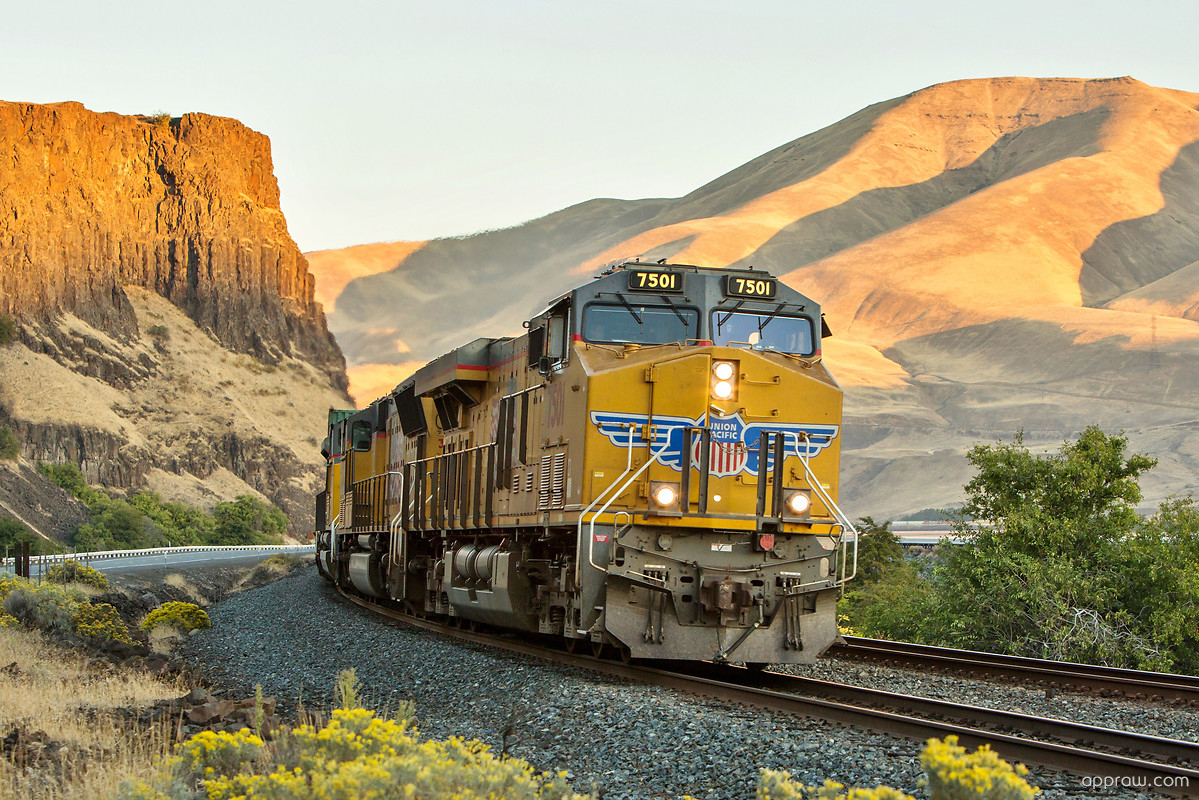 1200x800 Union Pacific Phone Background, Desktop