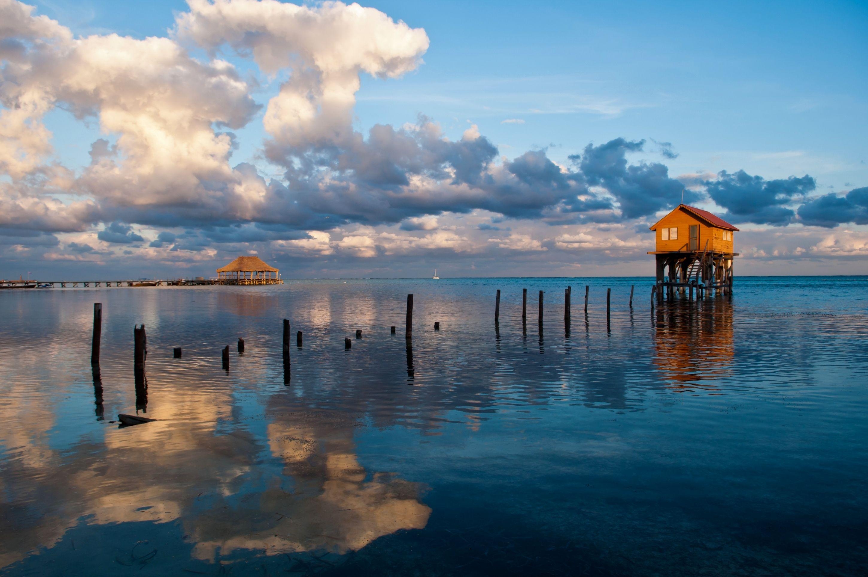 2900x1930 Belize, beach, house, reflections, tropical, beautiful, sea, Desktop