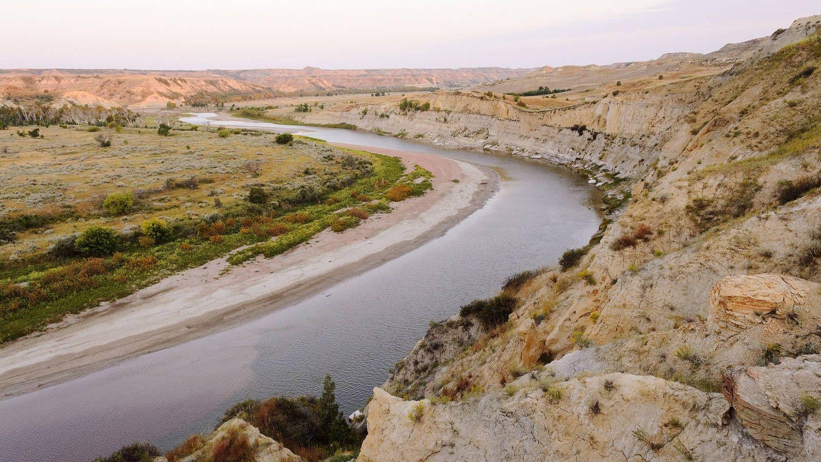 1600x900 Refinery Threatens Theodore Roosevelt National Park · National, Desktop