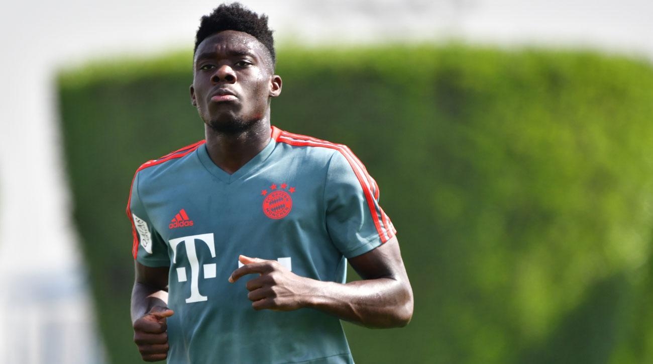 1300x730 Alphonso Davies starts Bayern Munich journey after his rapid, Desktop