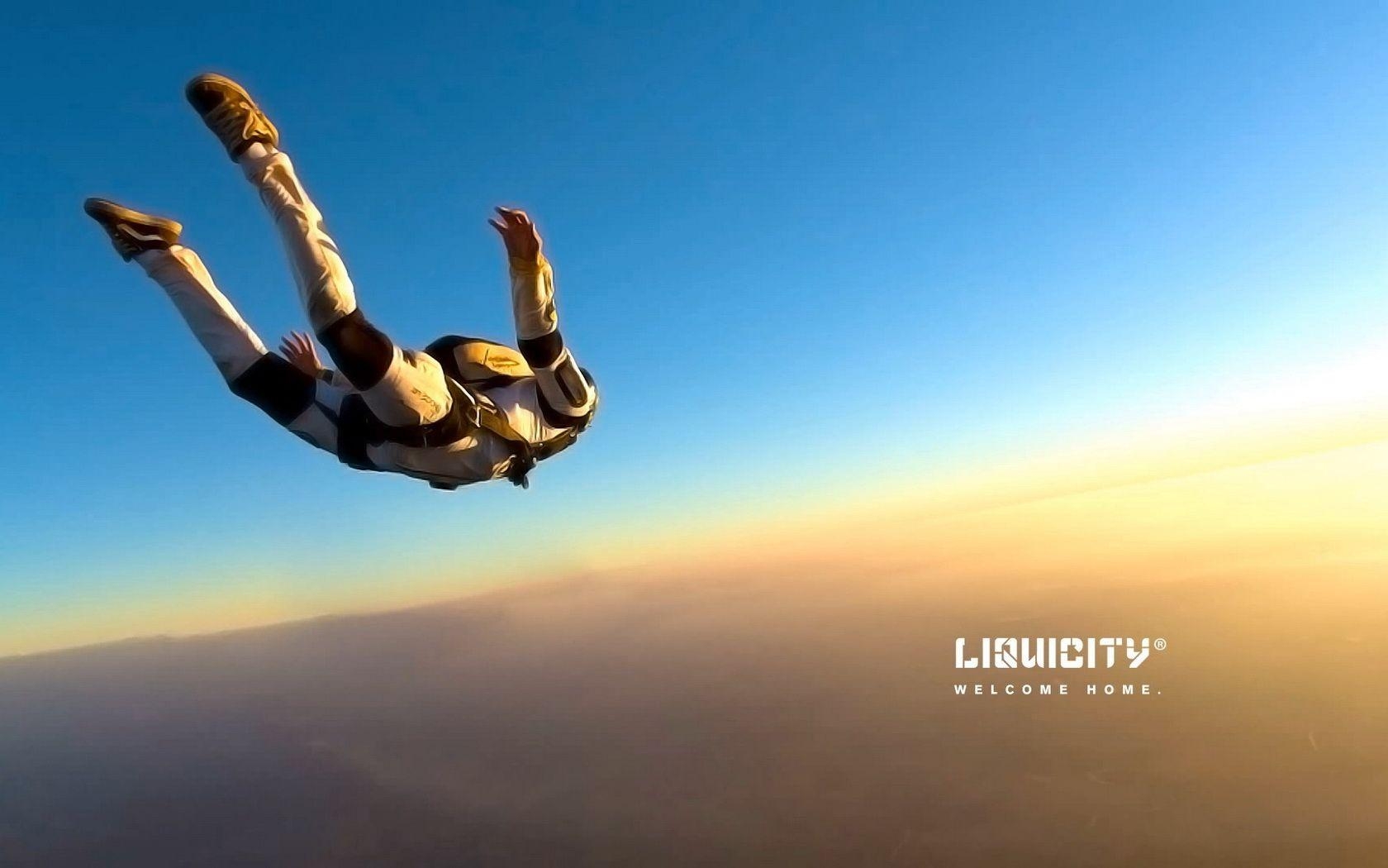 1680x1050 skydiving wallpaper, Desktop