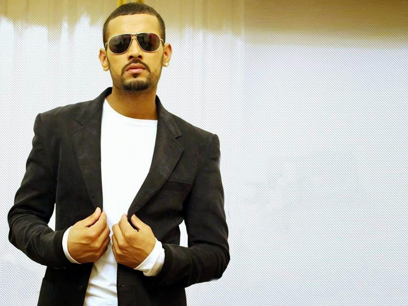 1600x1200 Punjabi Singer Garry Sandhu HD Wallpaper, Desktop