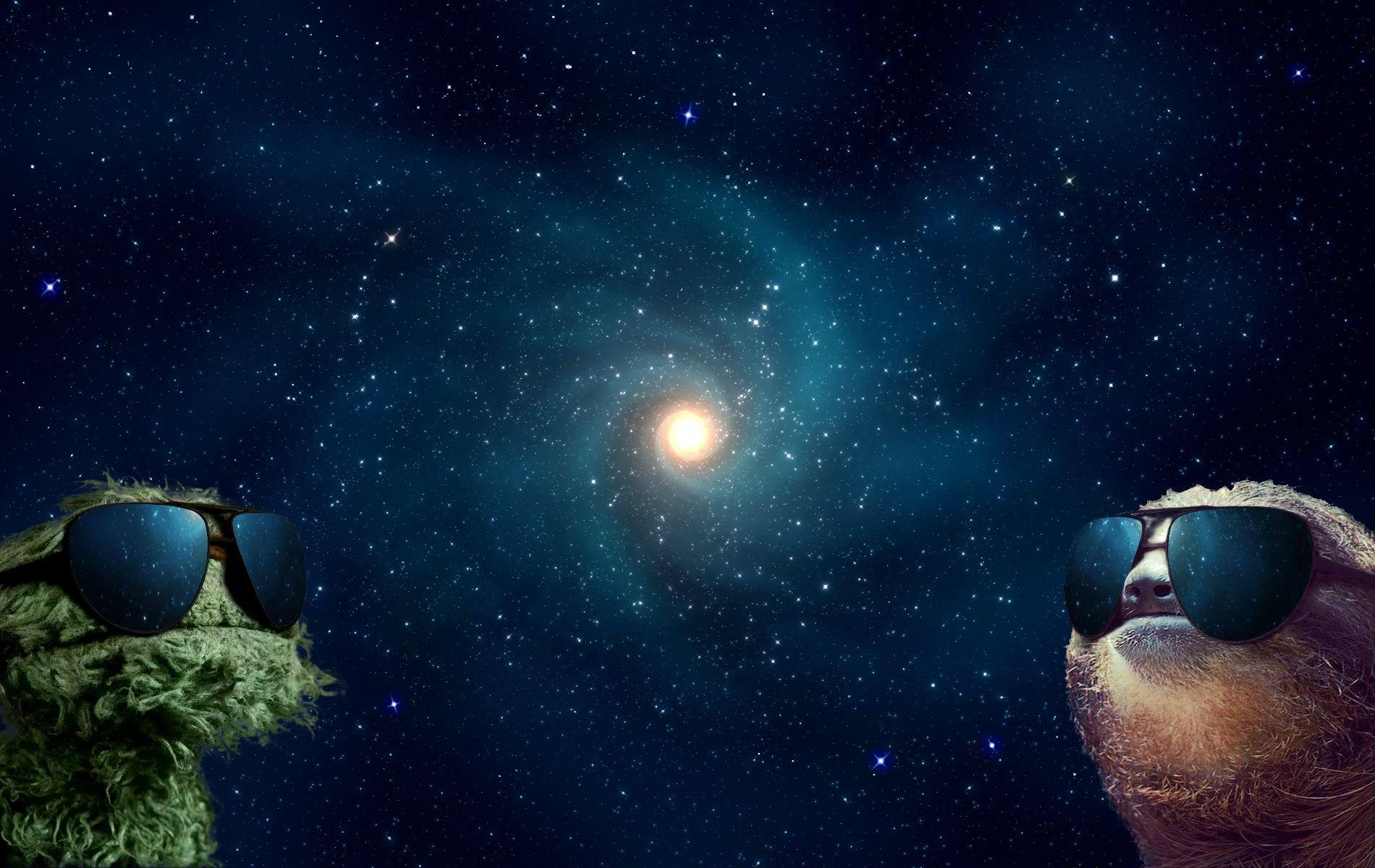 1900x1200 Sloth and Grover in Space HD Wallpaper. Download HD Wallpaper, Desktop