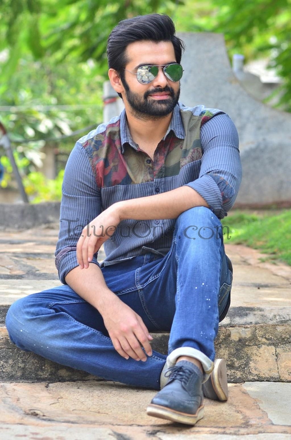 1030x1550 Telugu Galleries. Photo. Event Photo. Telugu Actress. Telugu, Phone