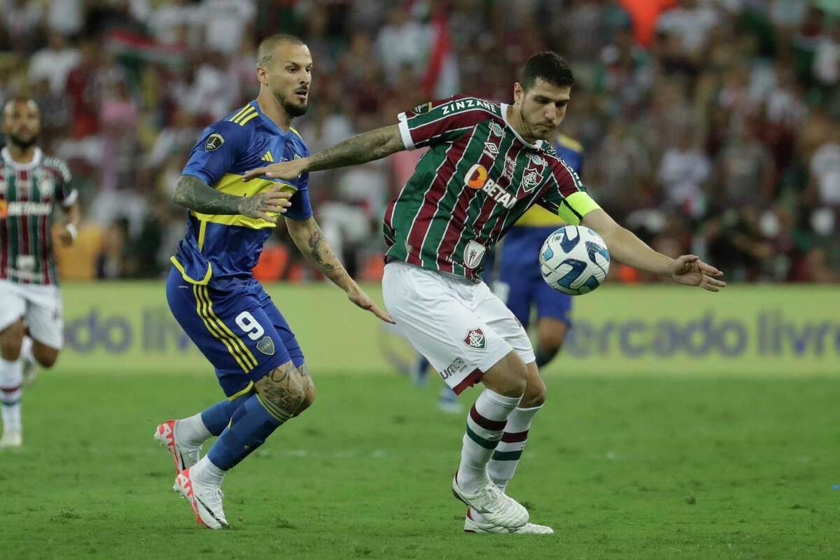 1200x800 John Kennedy scores to give Brazil's Fluminense maiden Copa Libertadores title against Boca Juniors, Desktop