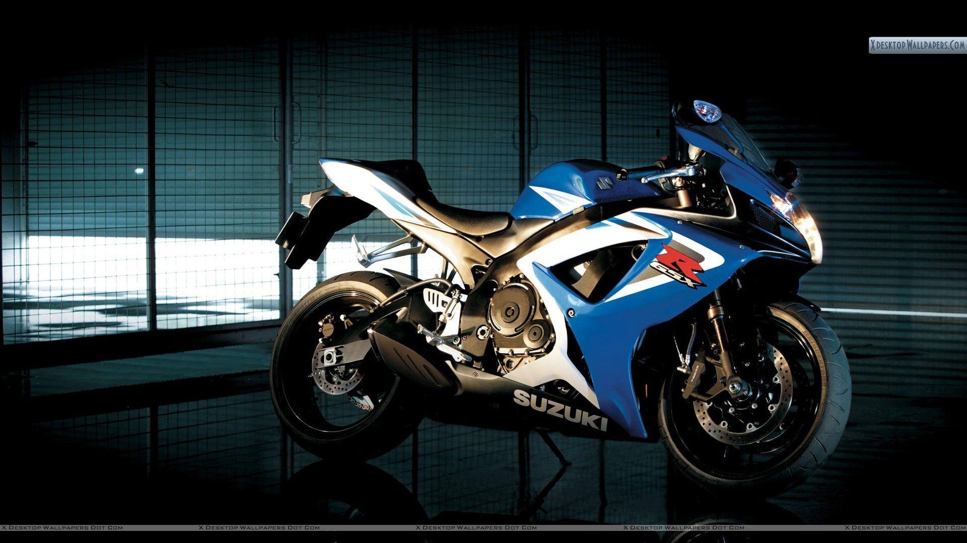 1920x1080 Suzuki GSX R750 Bike Blue Color Wallpaper, Desktop